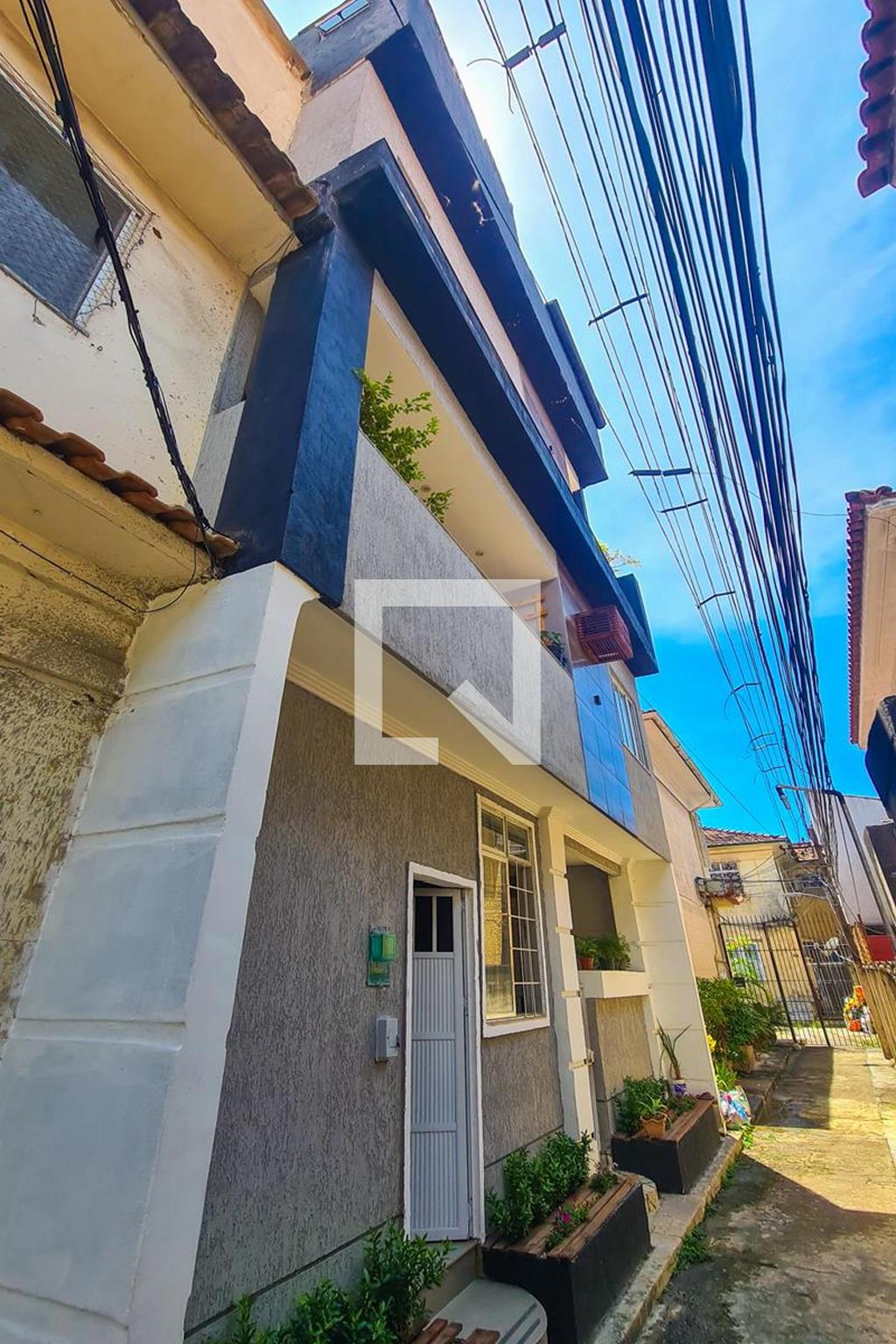 Fachada Condomínio em Rua Silva Xavier, 50