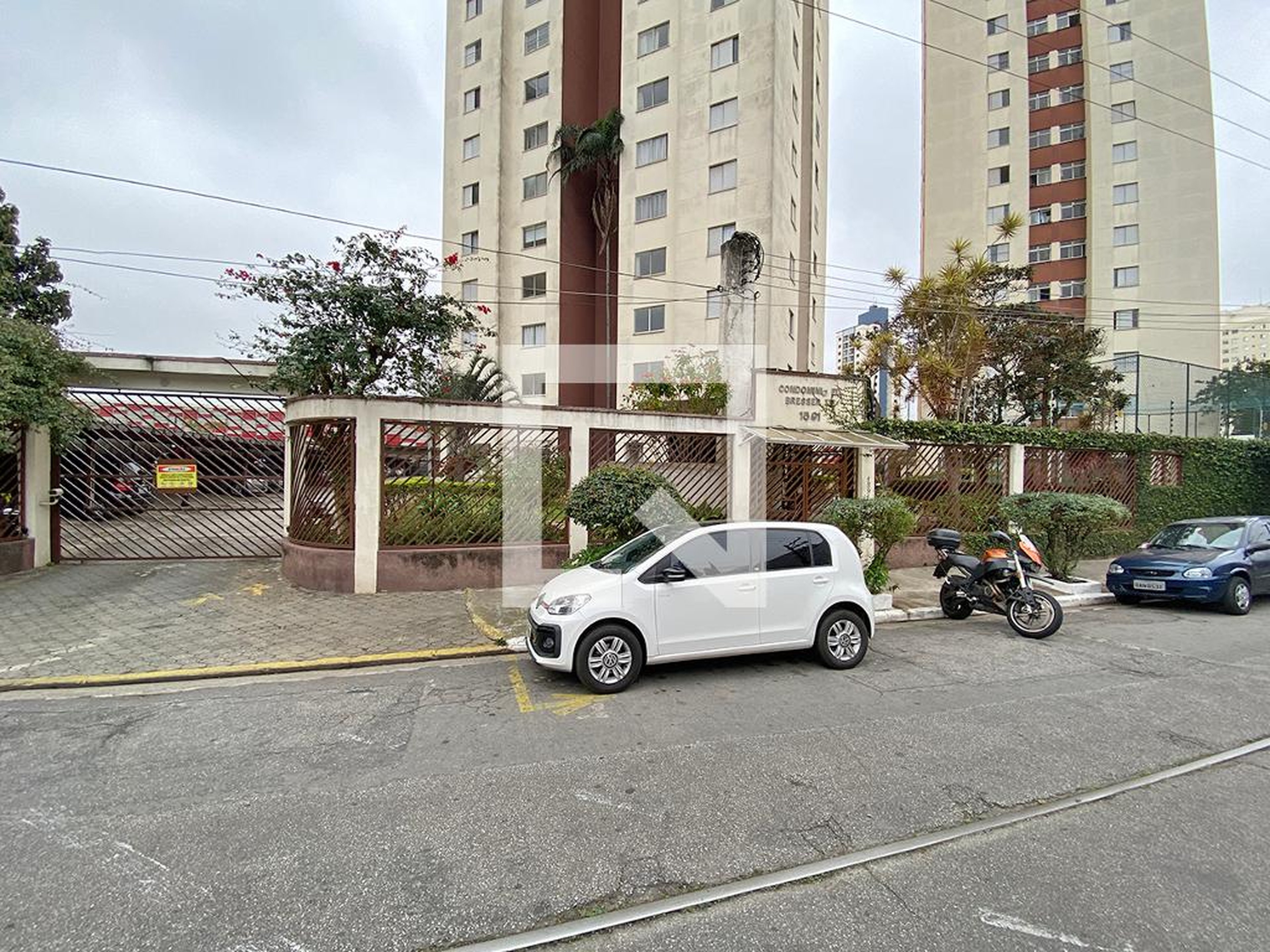 Fachada Condomínio em Rua Visconde de Parnaíba, 1590