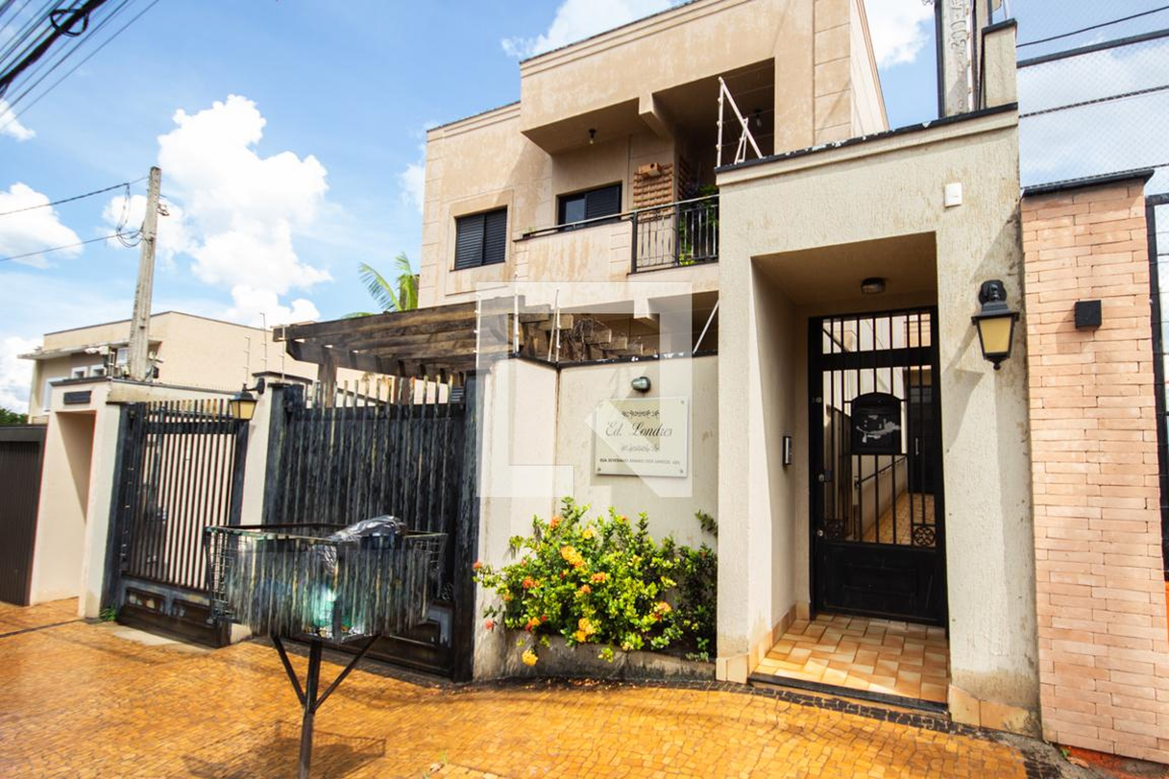 Fachada do Prédio Edifício Londres