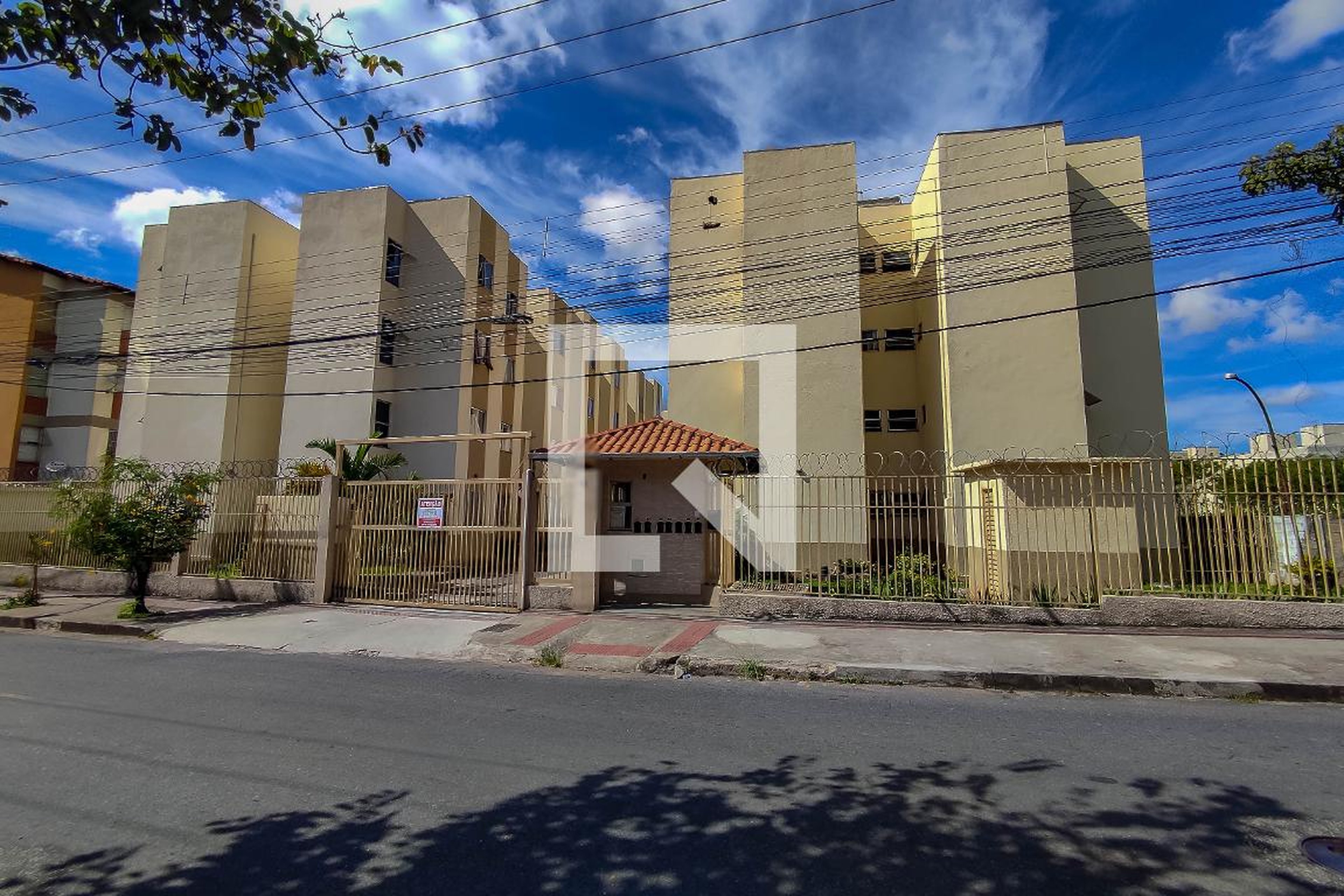 Fachada Residencial Camargos