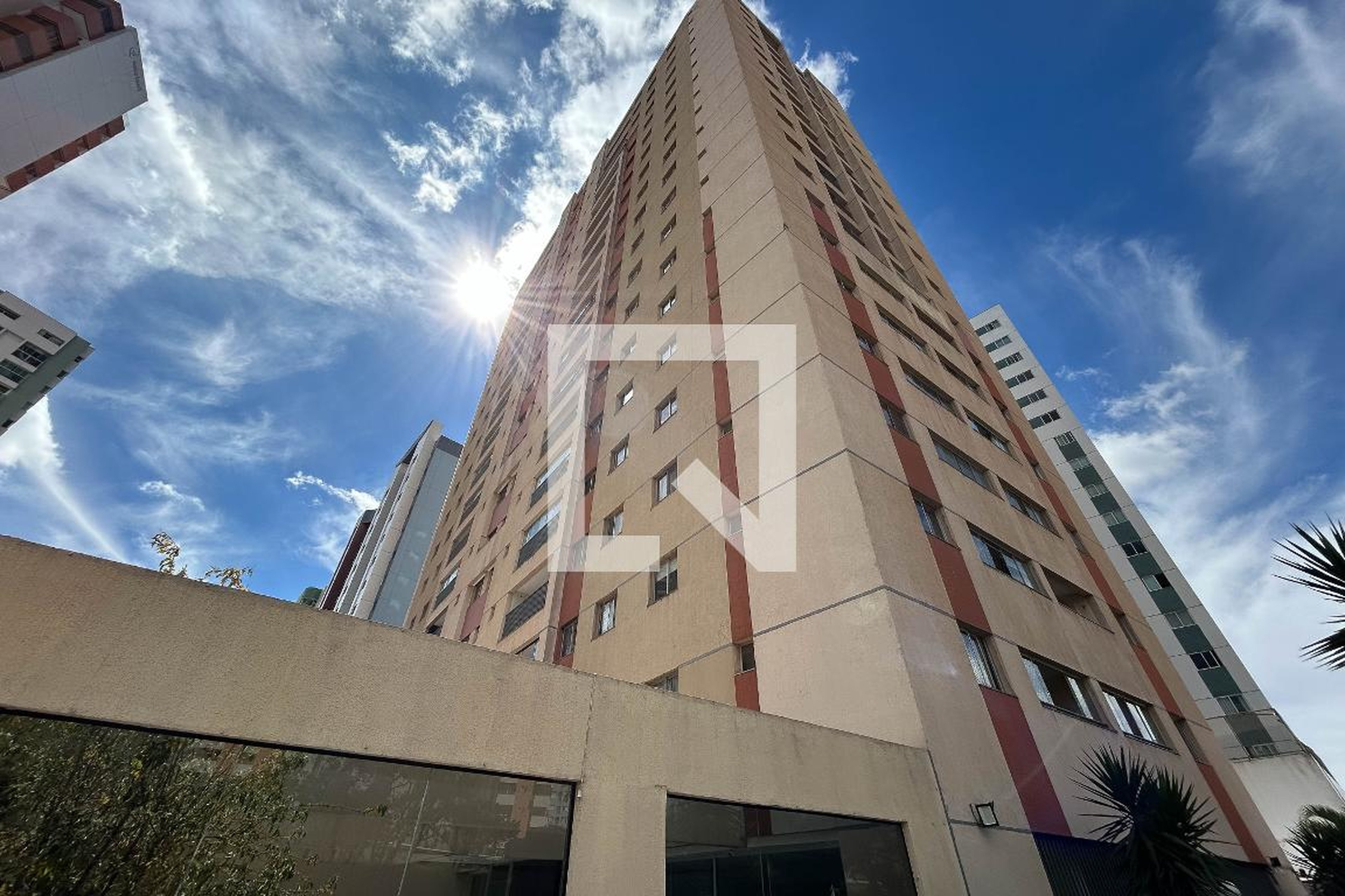 Fachada Residencial Professor Vivaldi Moreira