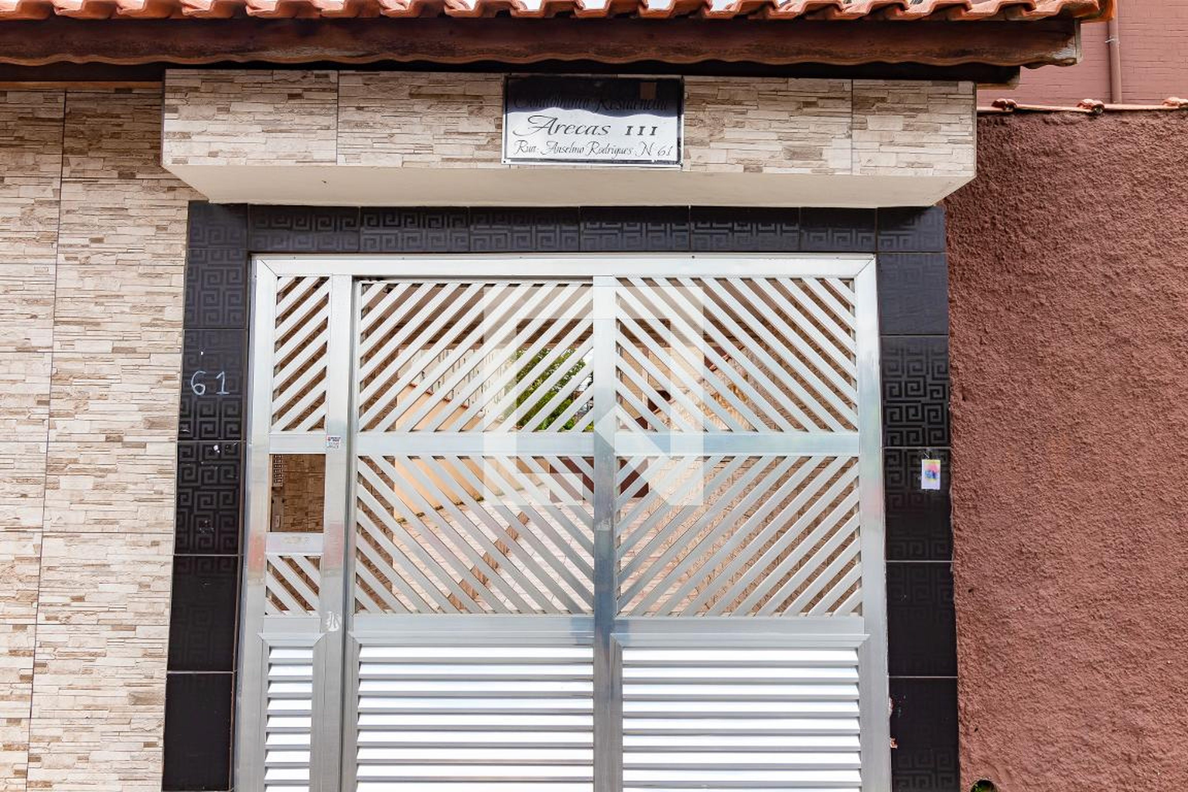 Fachada do Prédio Residencial Arocas III