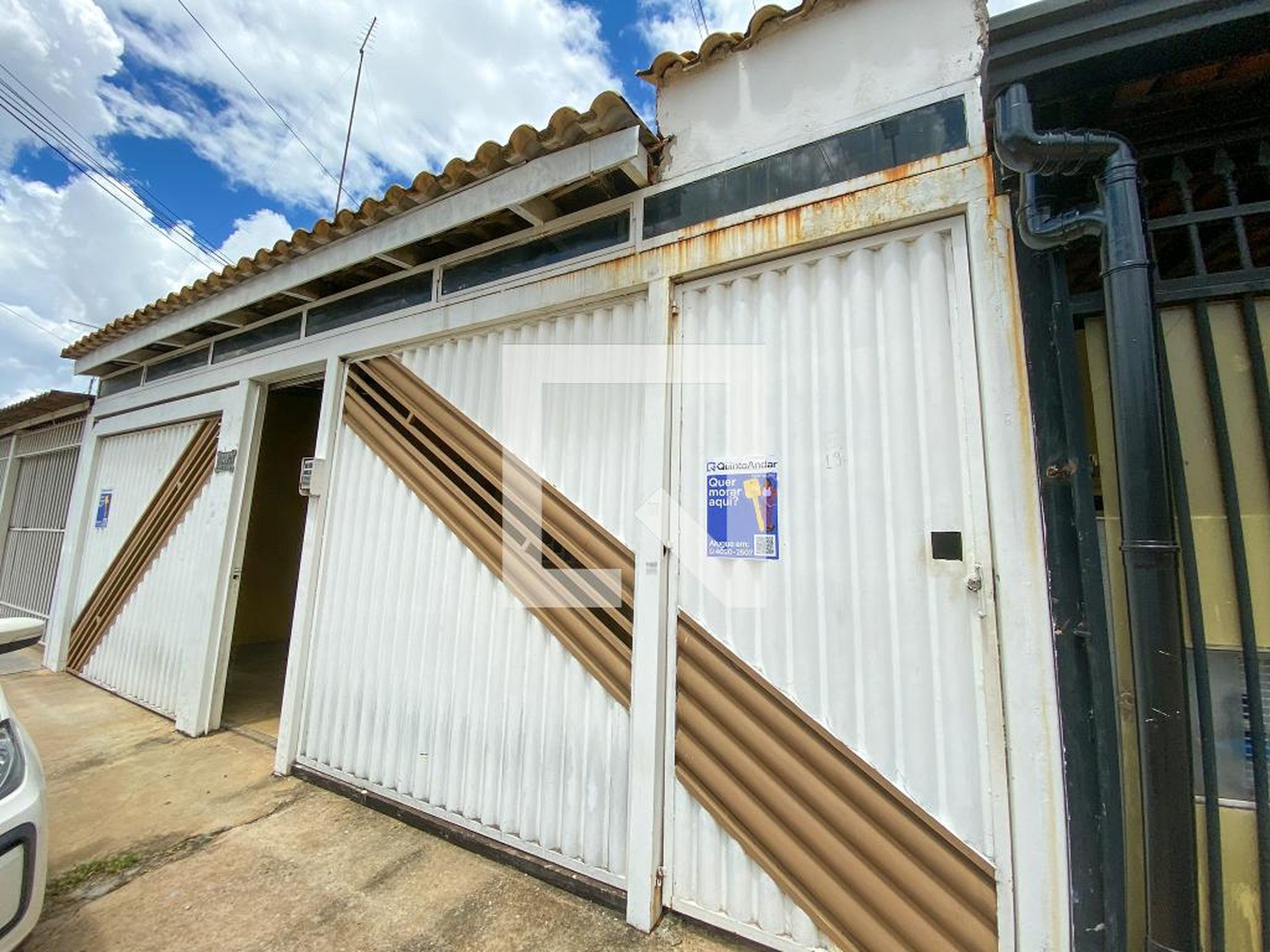 Fachada Condomínio em Qnn8 Conjunto A Casa 19a, 19