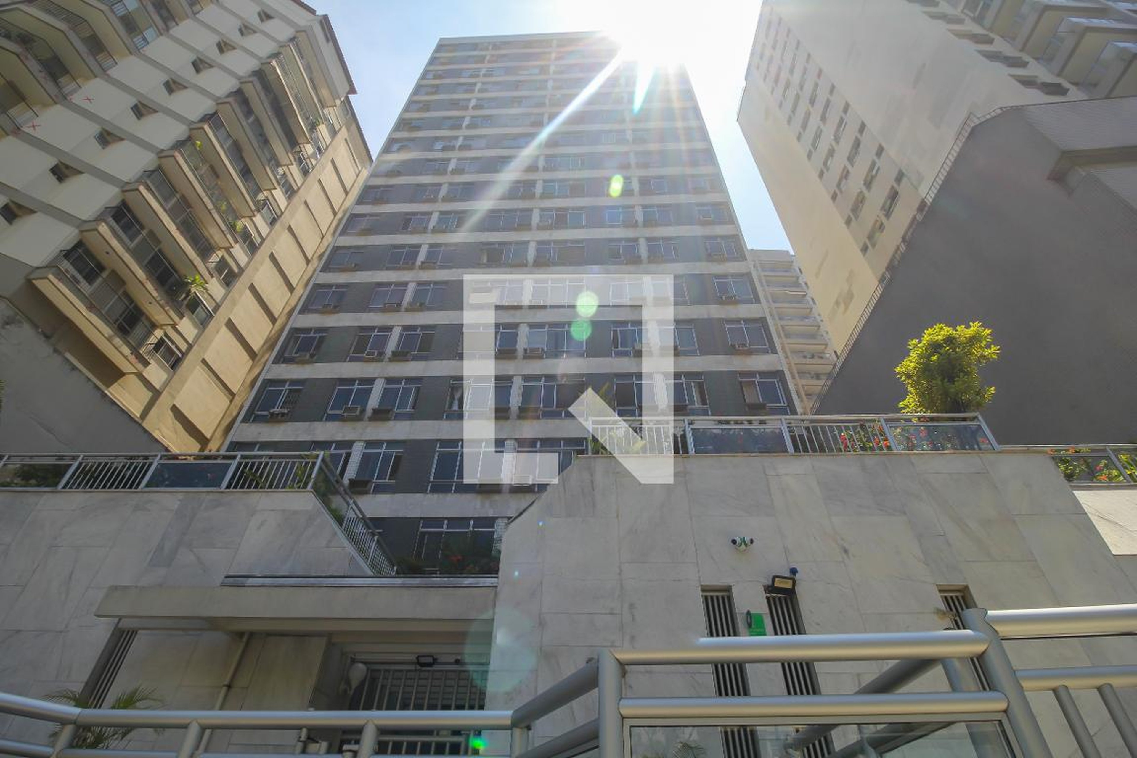 Fachada do Prédio Edifício Lagoa Dourada