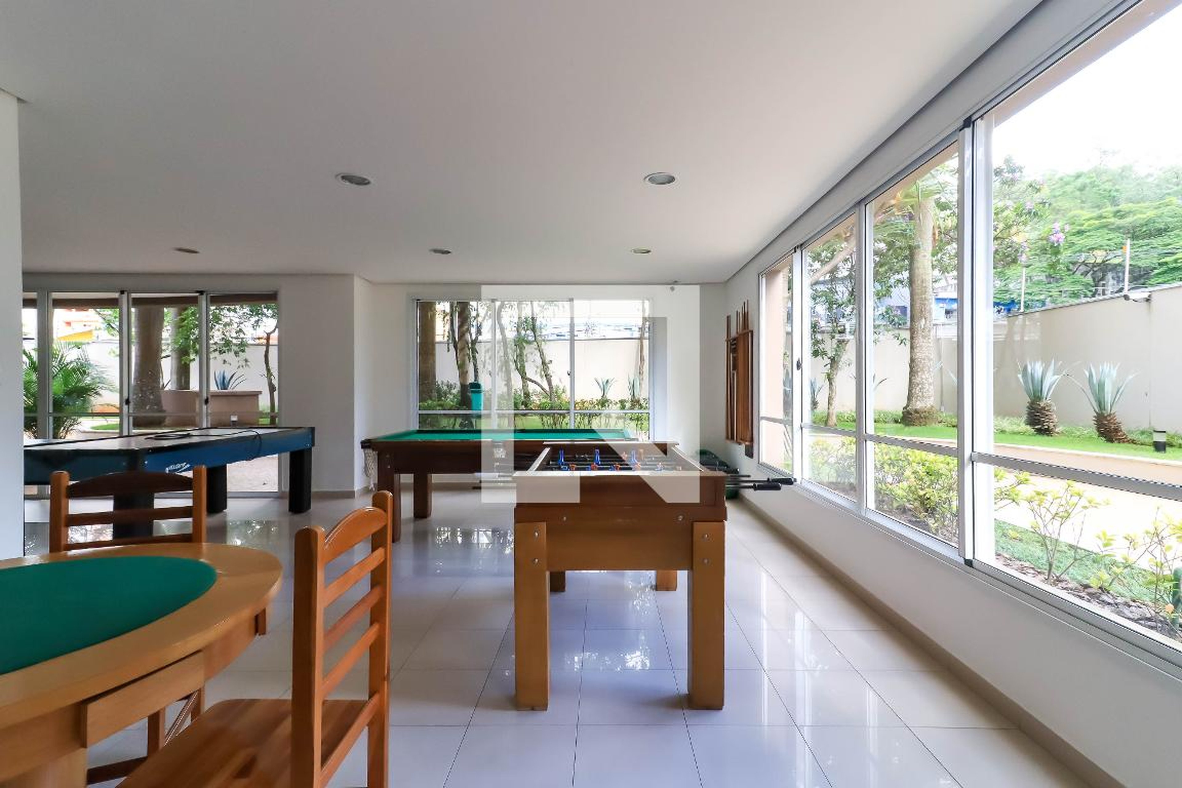 Sala de Jogos - Alive