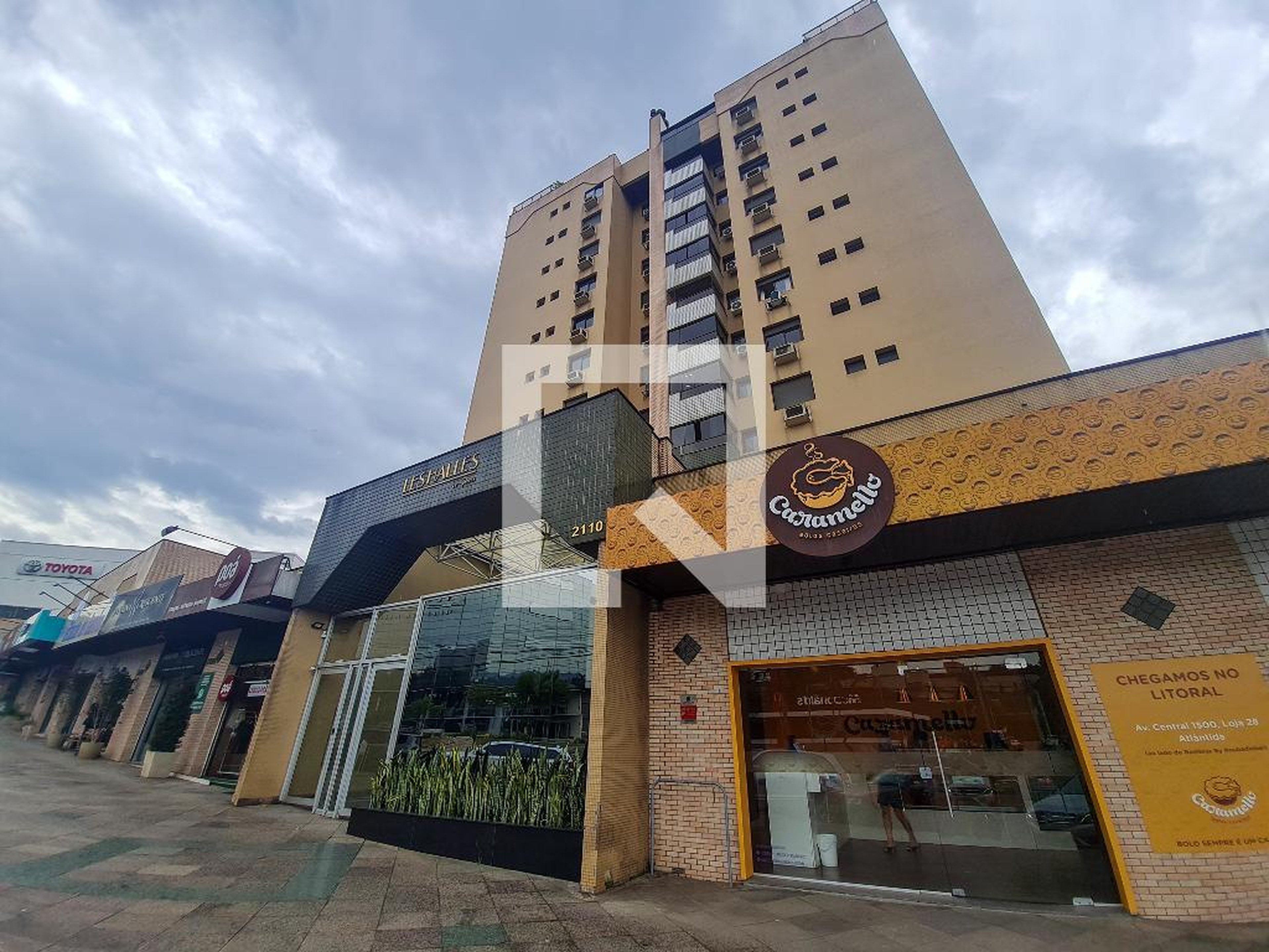 Fachada do Condomínio Condomínio Les Halles de Paris