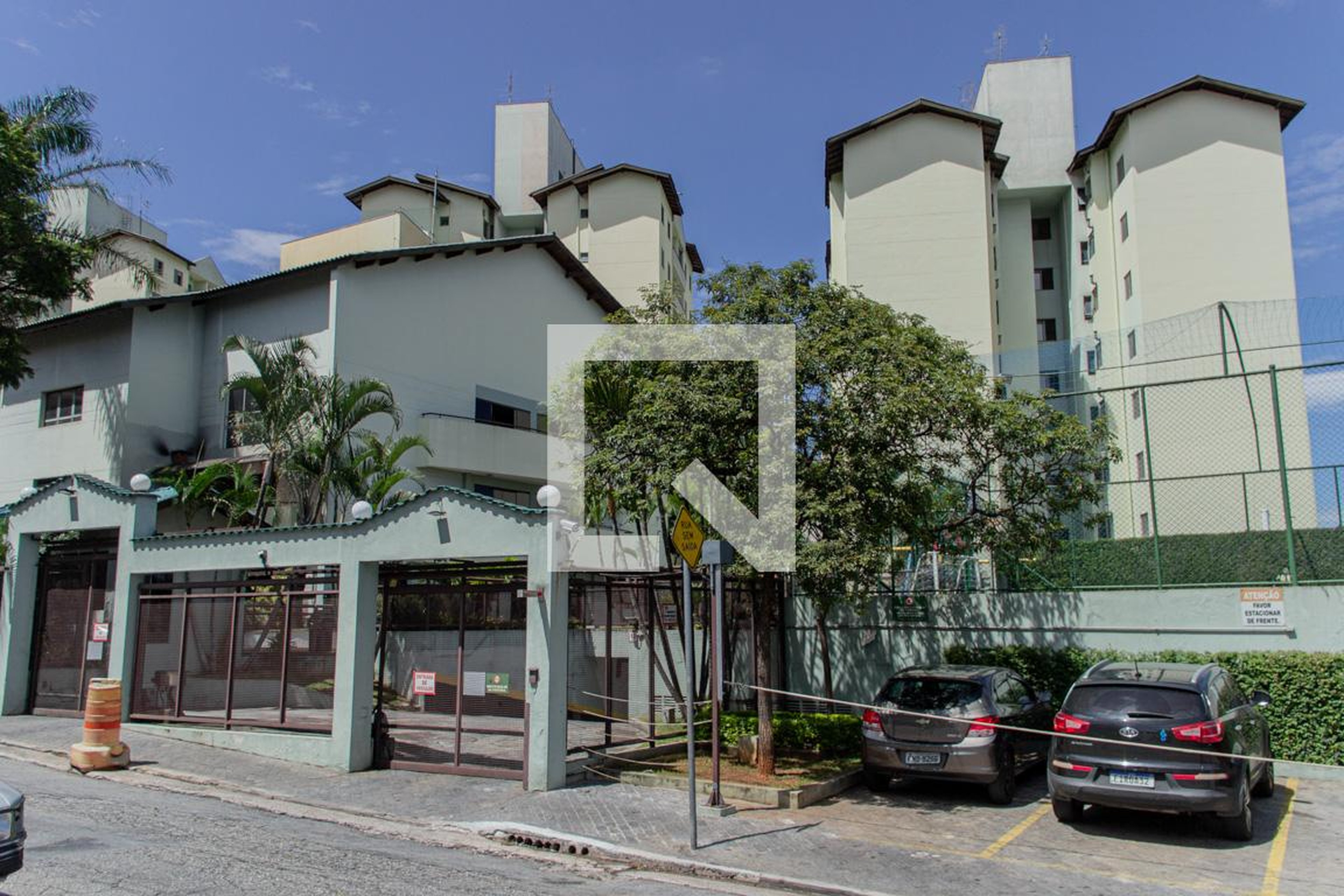 Fachada do Condomínio Condomínio Portal Das Artes