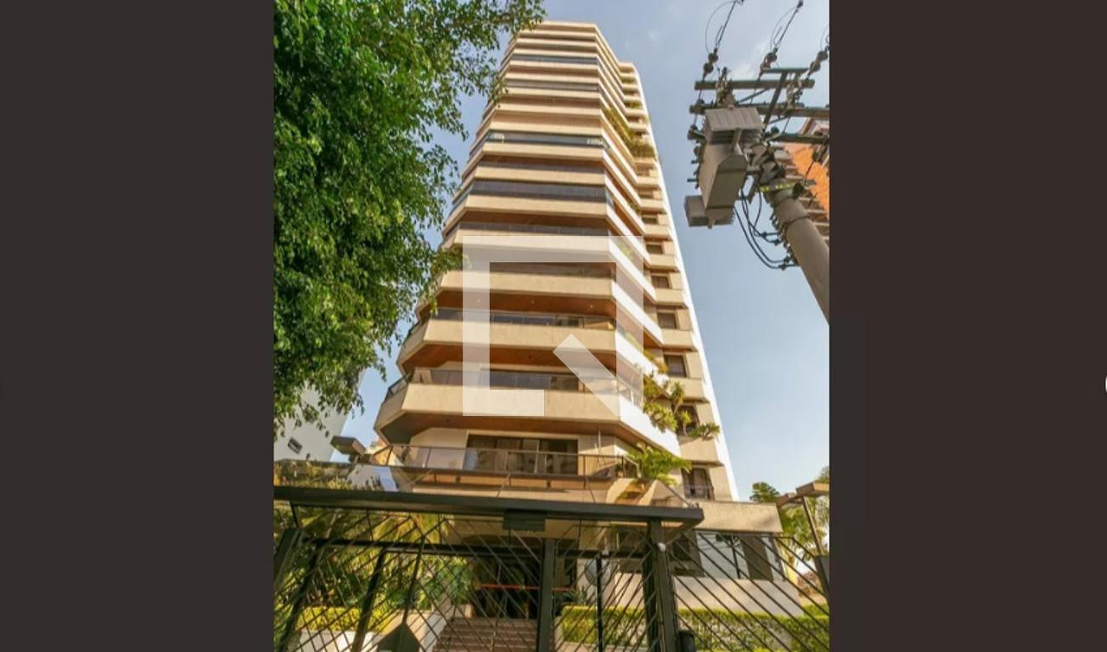 Fachada Condomínio Vivenda Real