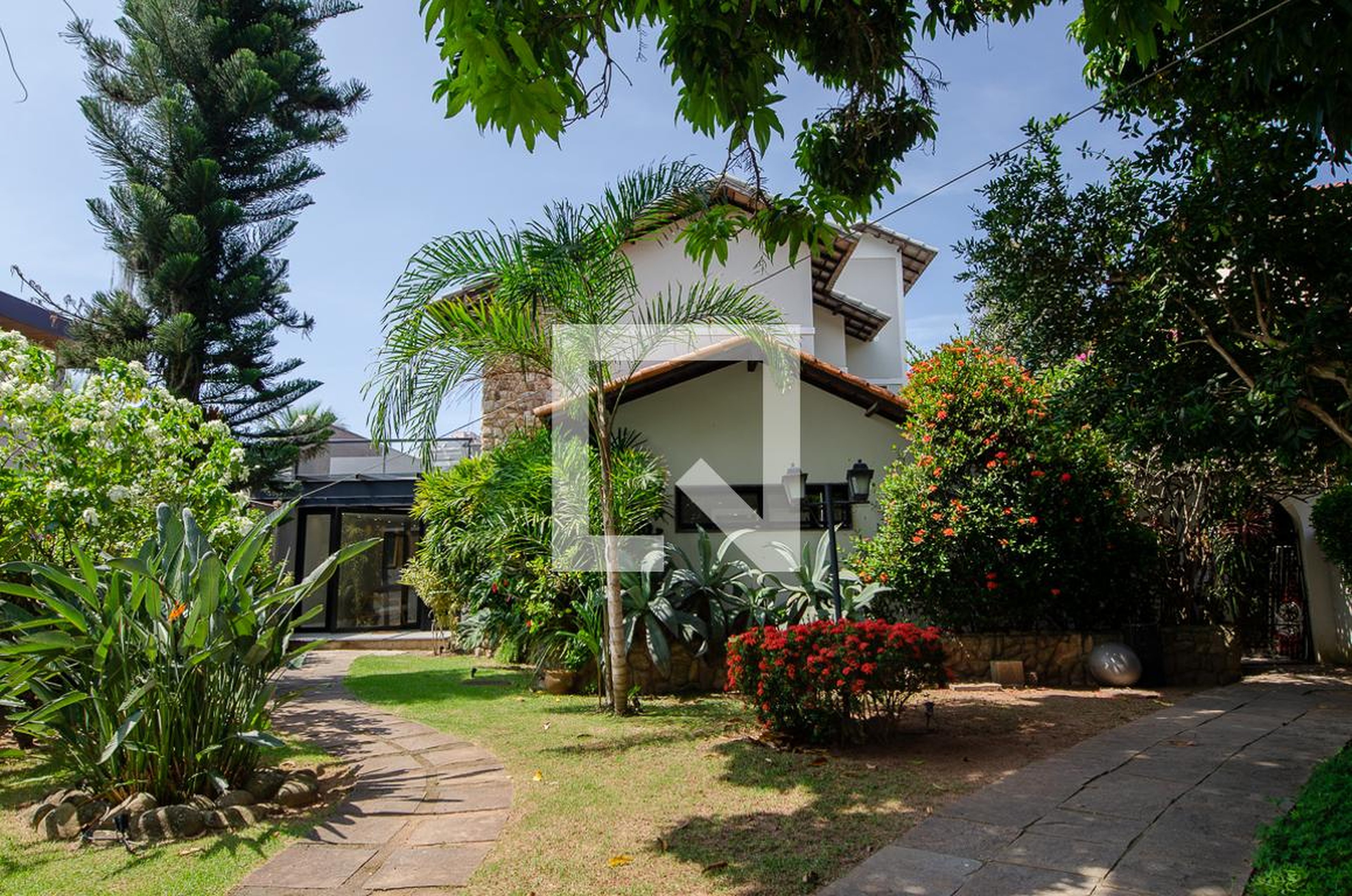 Fachada Condomínio Santa Monica