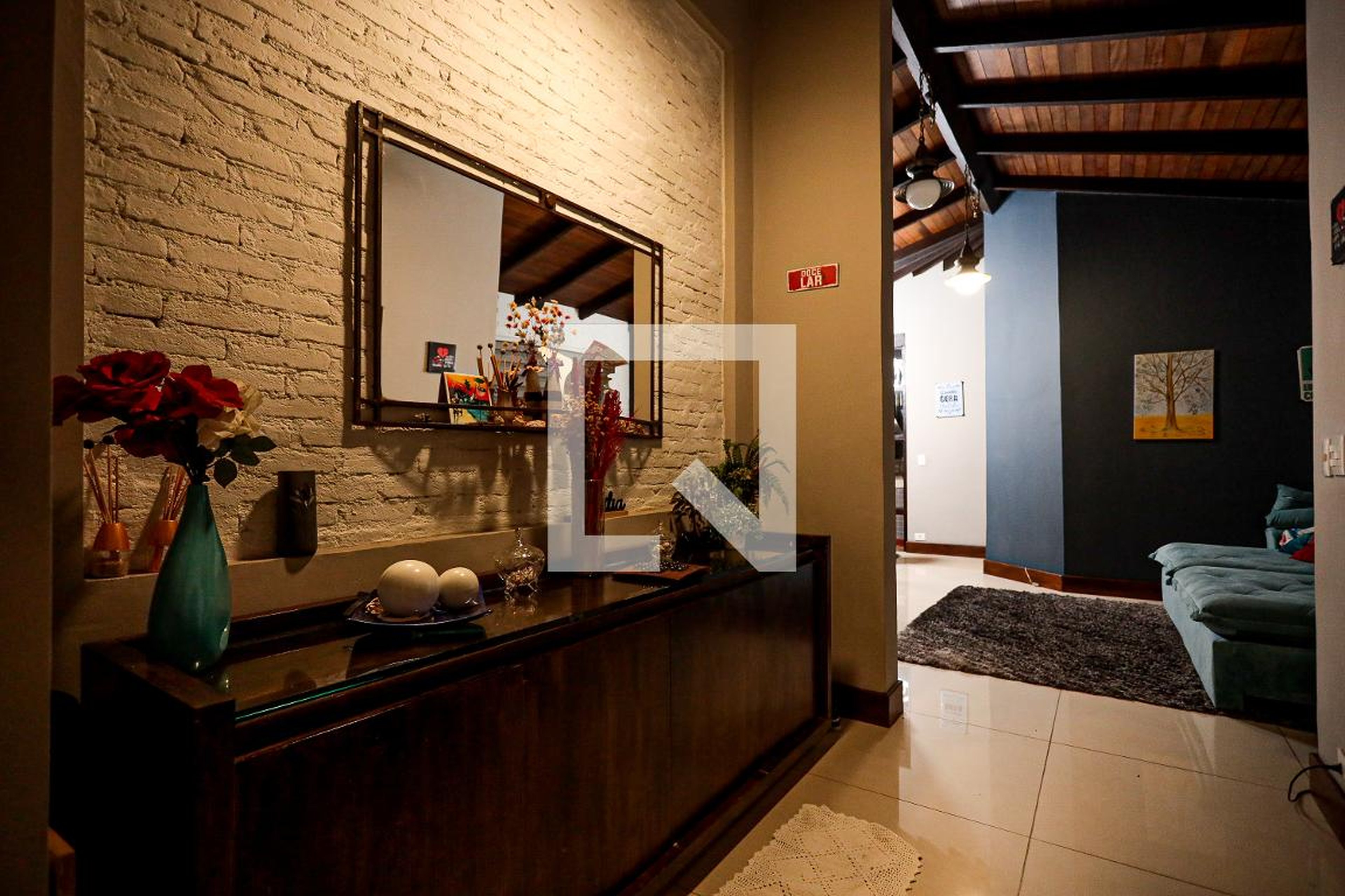 Hall de entrada Condomínio em Rua dos Álamos, 168