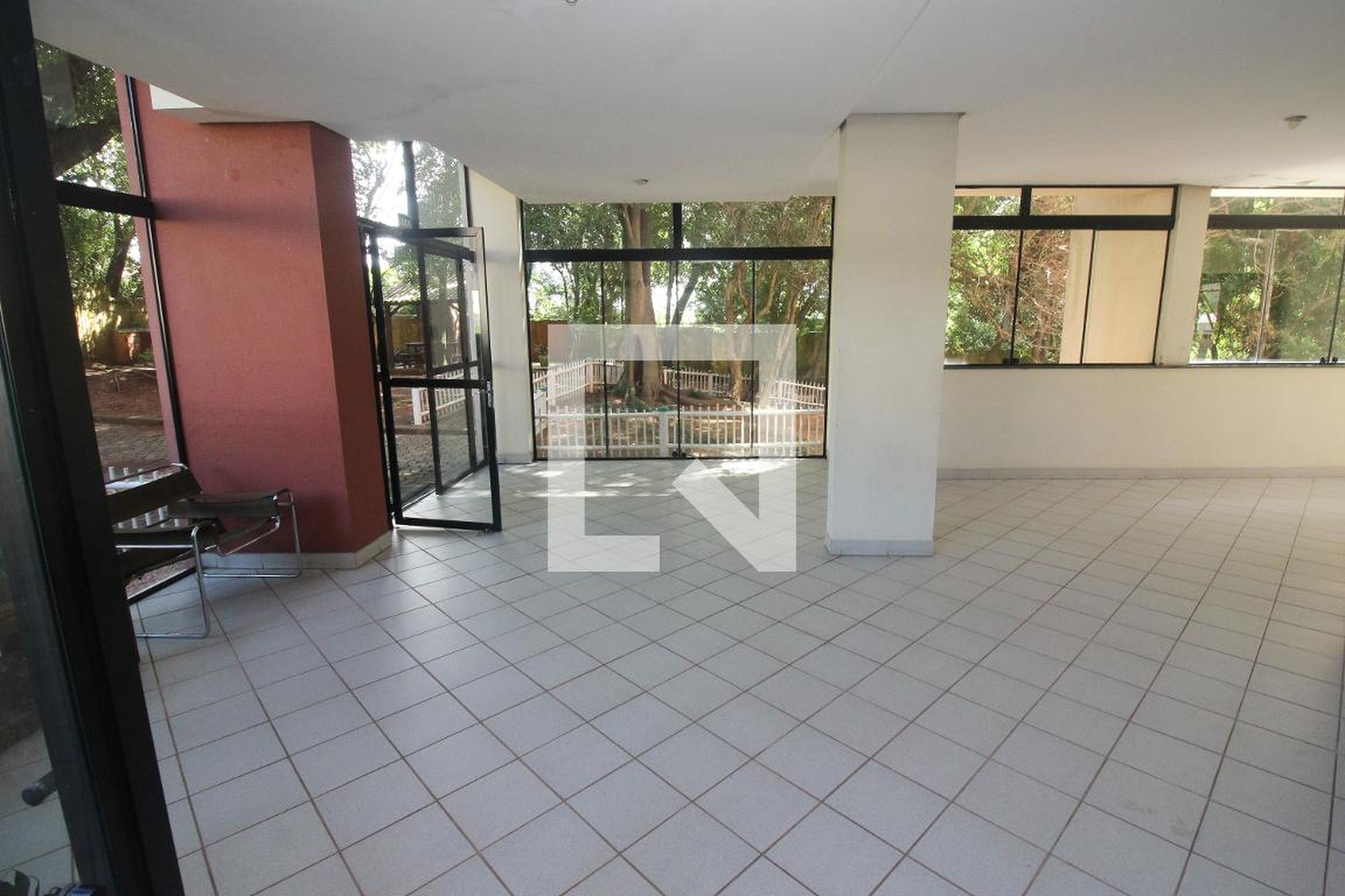 Hall de Entrada - Encosta Verde