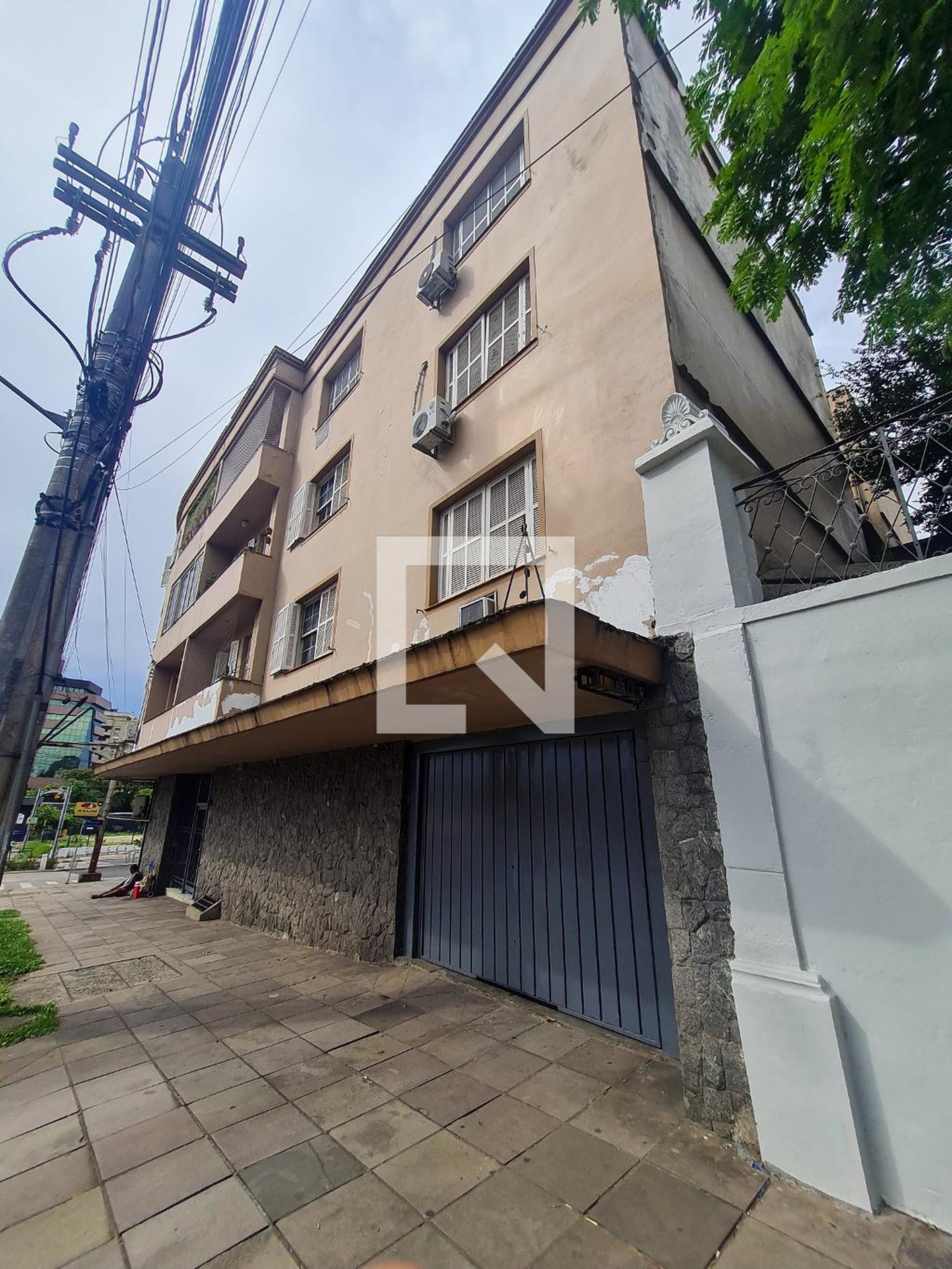 Fachada do Prédio Condomínio Carlos Gomes