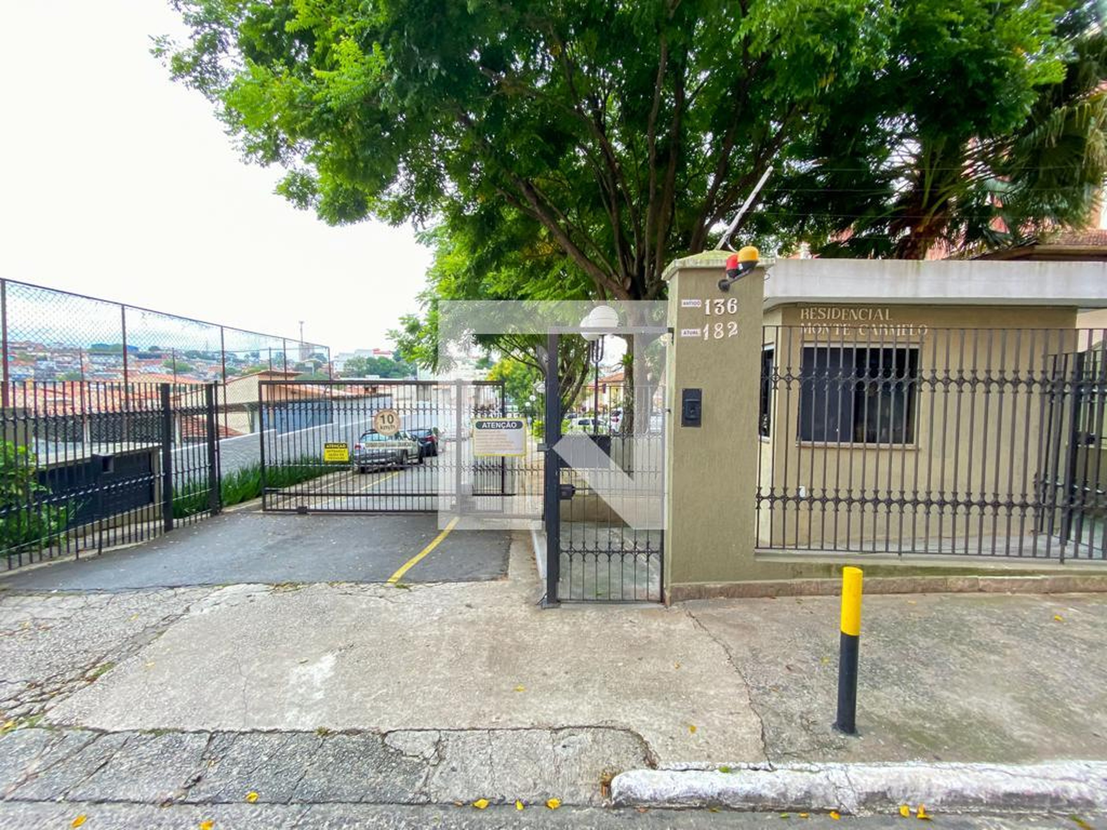 Fachada do Condomínio Condomínio Monte Carmelo