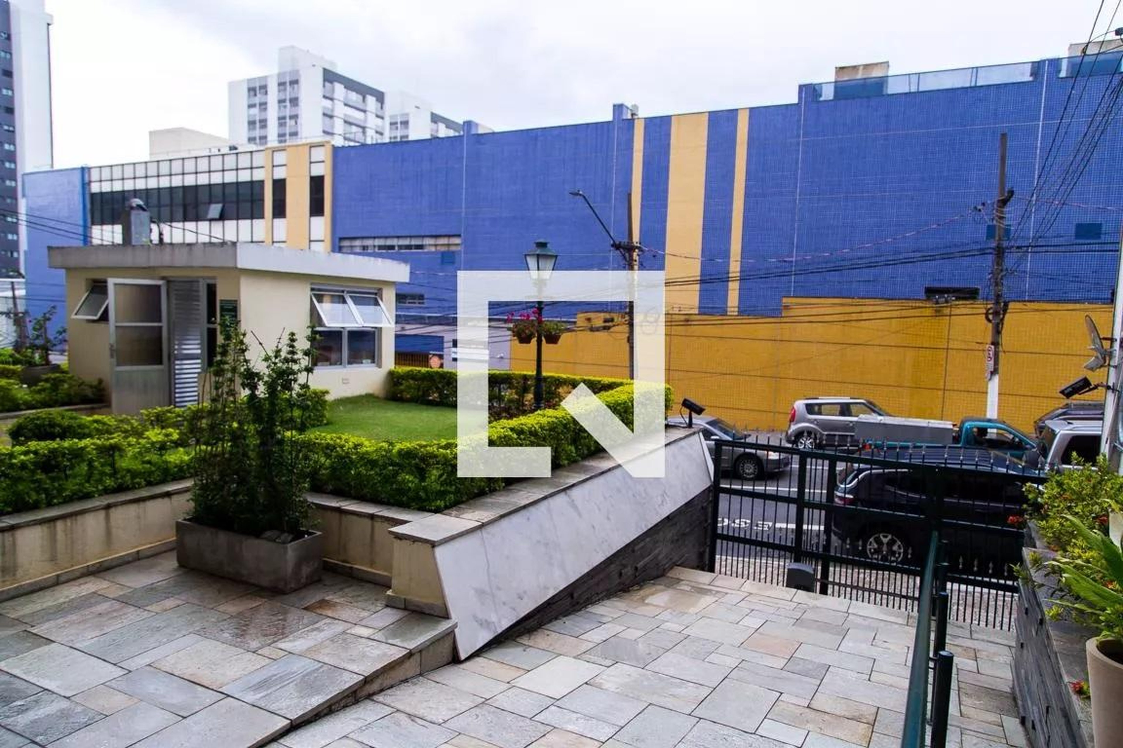 Entrada - Badria Daher