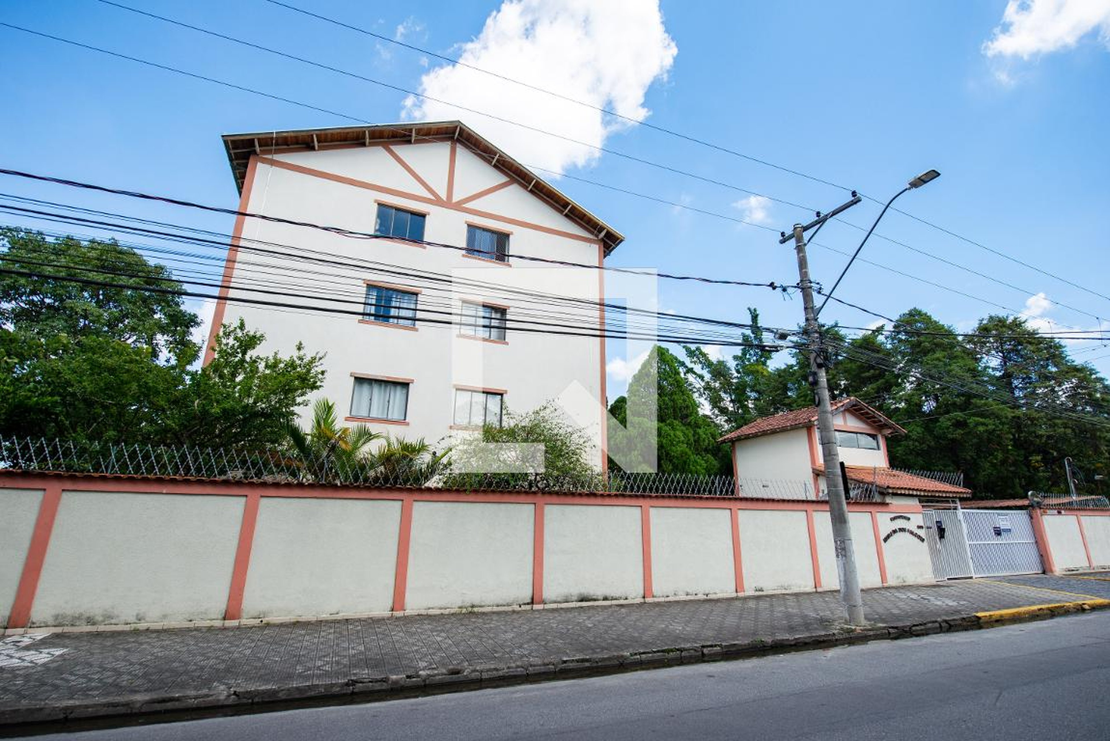 Fachada do Prédio Condomínio Morada dos Falcões