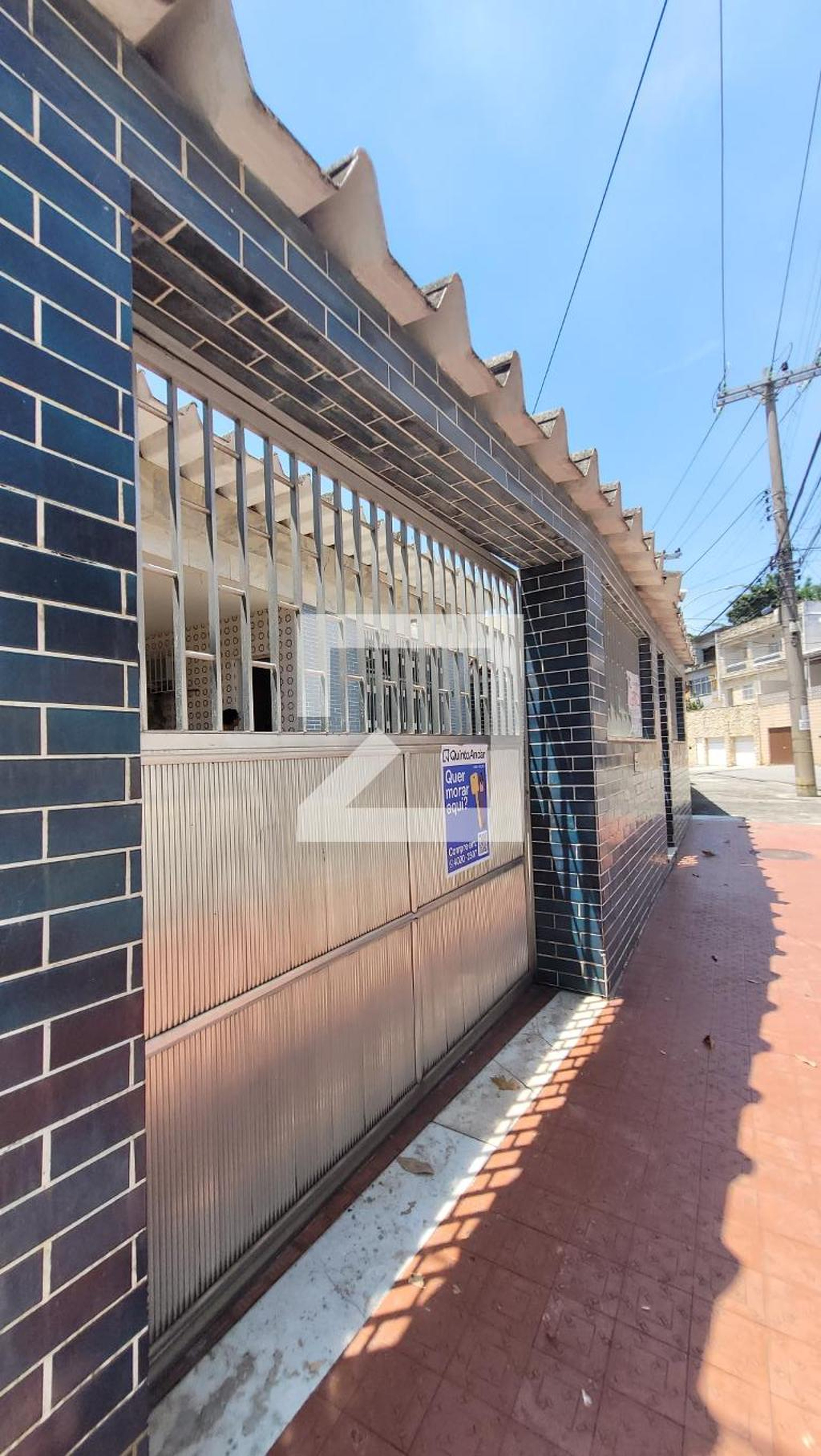 Fachada Condomínio em Rua Professor Viana da Silva, 490