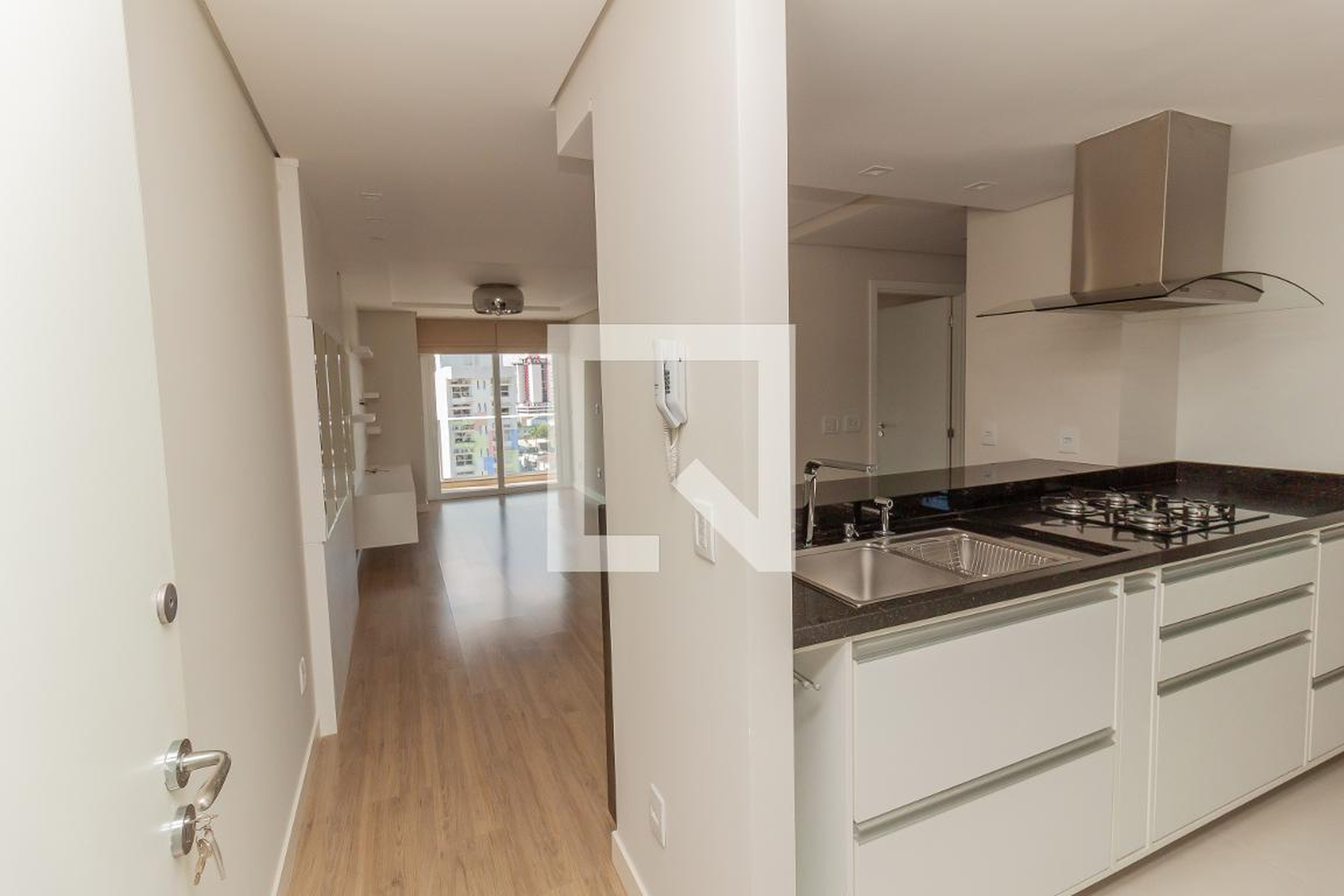 Entrada - Aplause Residence