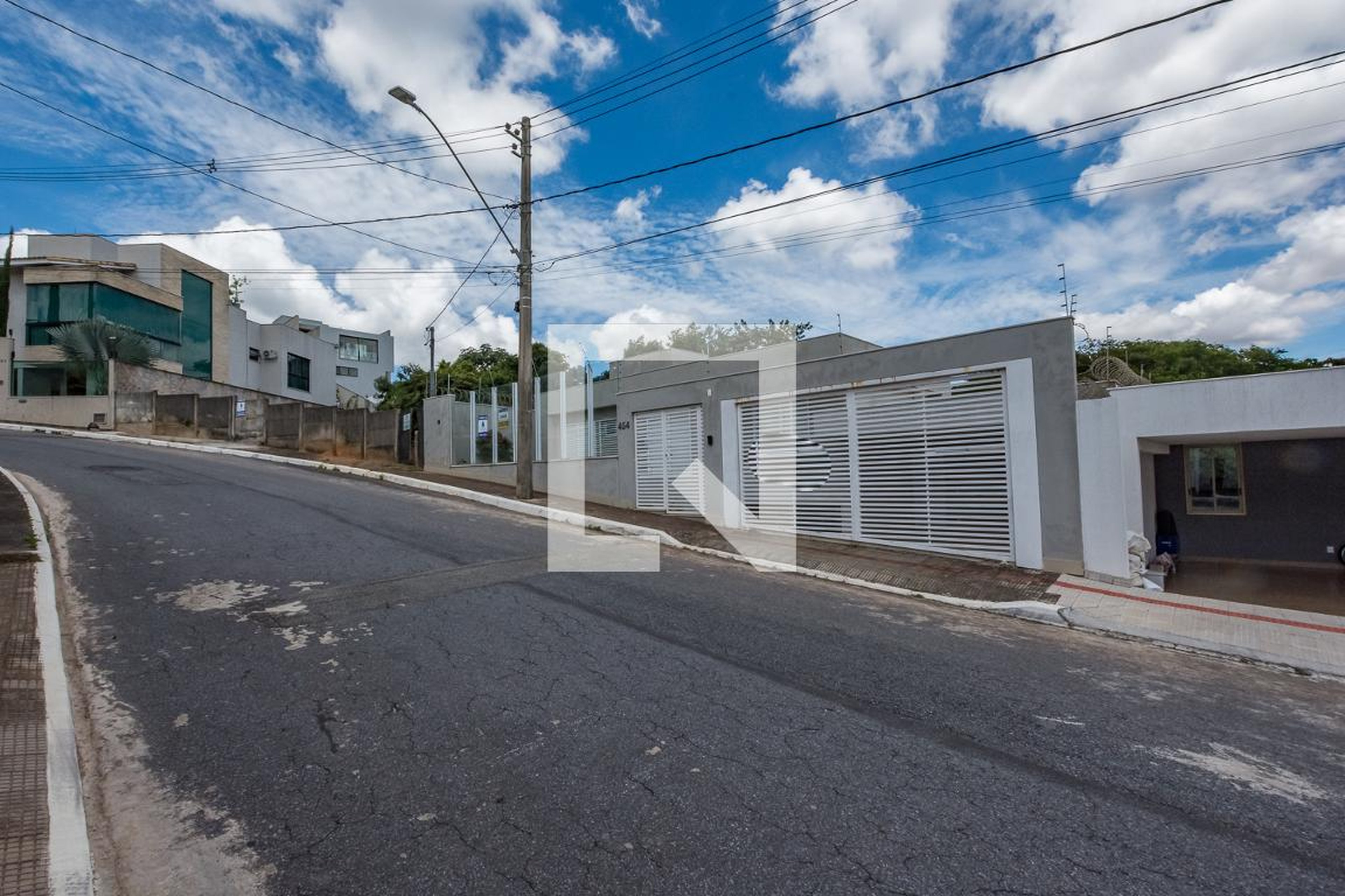 Fachada Condomínio em Rua Pedro João Gustin, 454