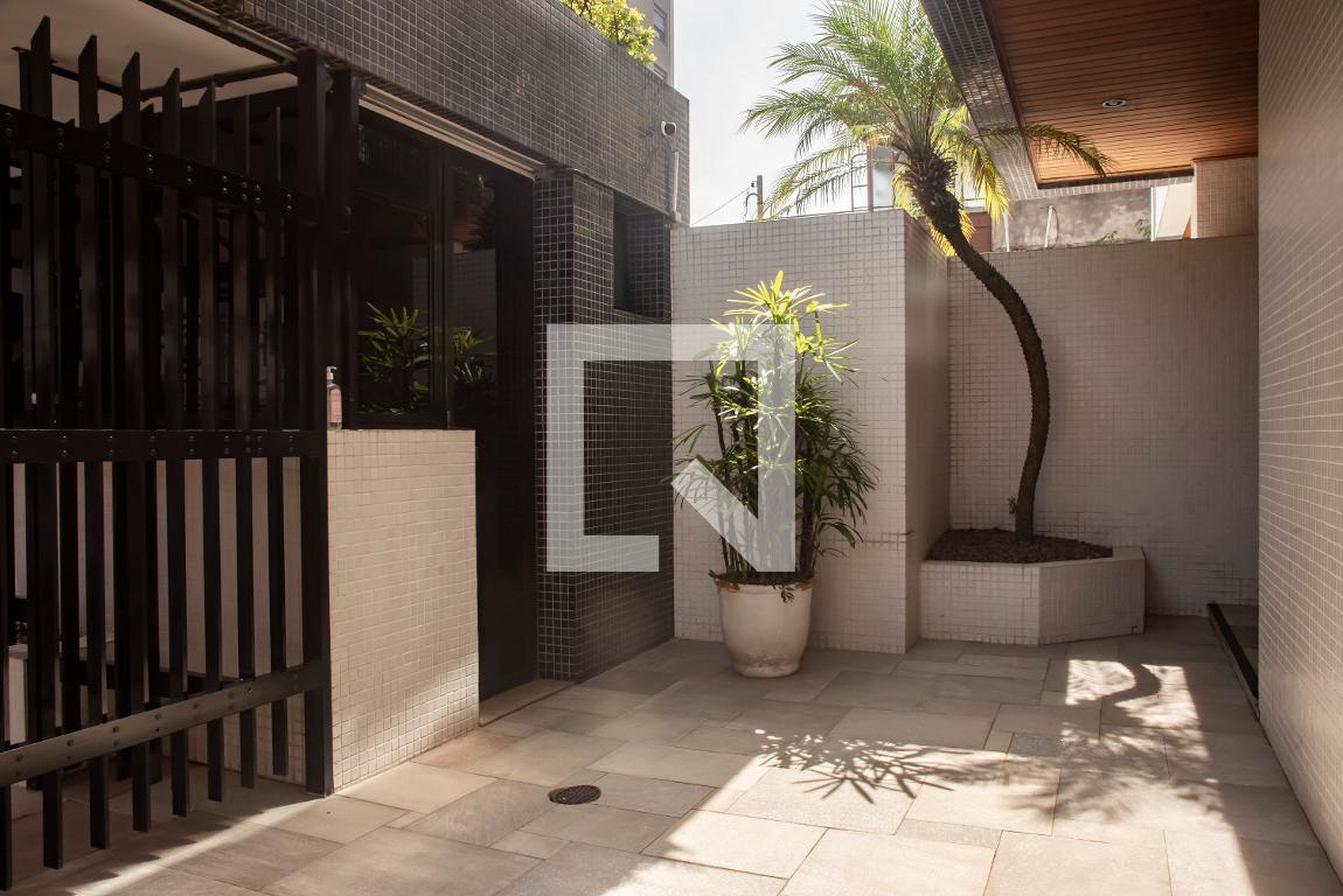 Hall de entrada - Azaleas