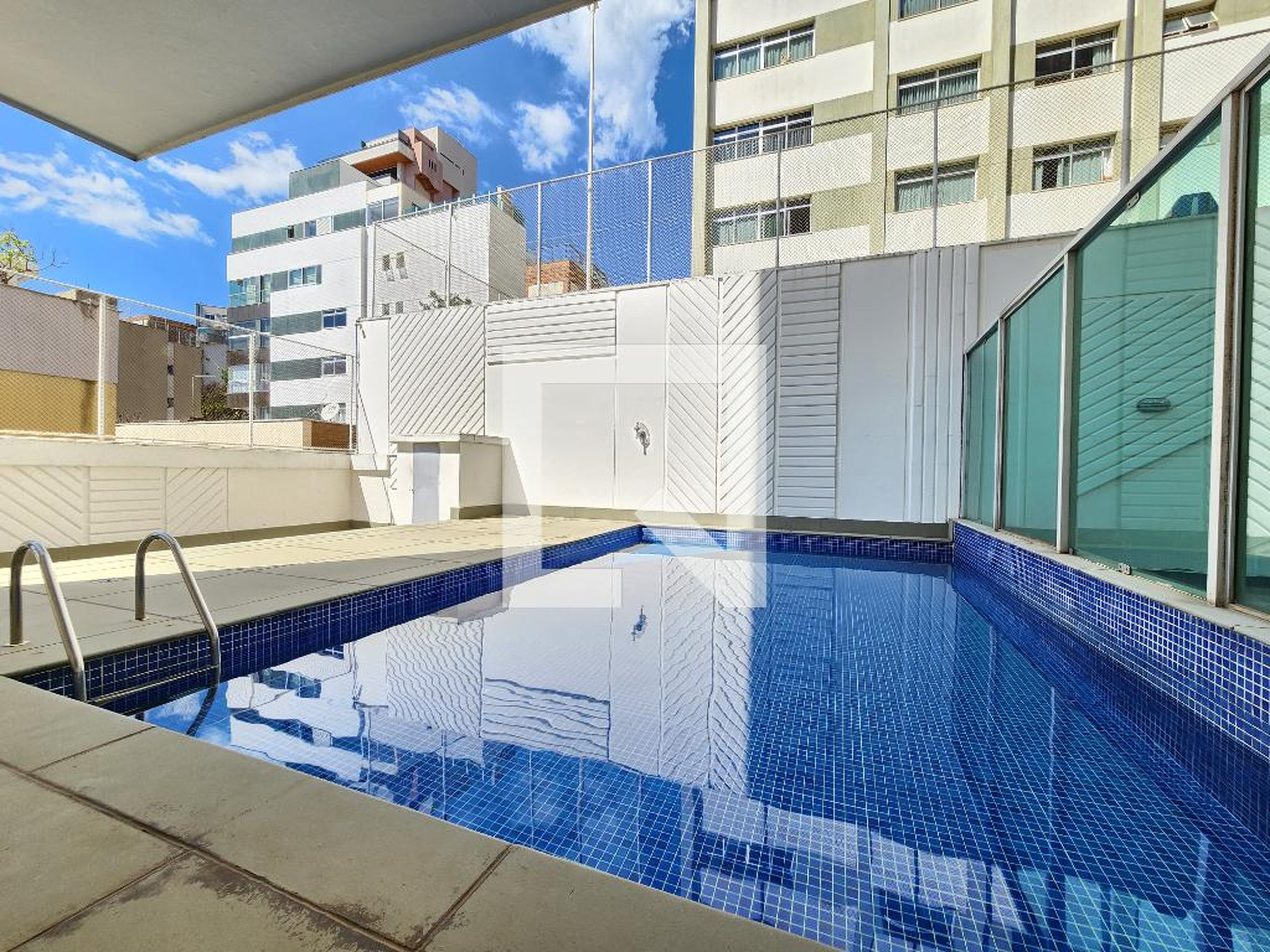 Piscina - Dona Leonor