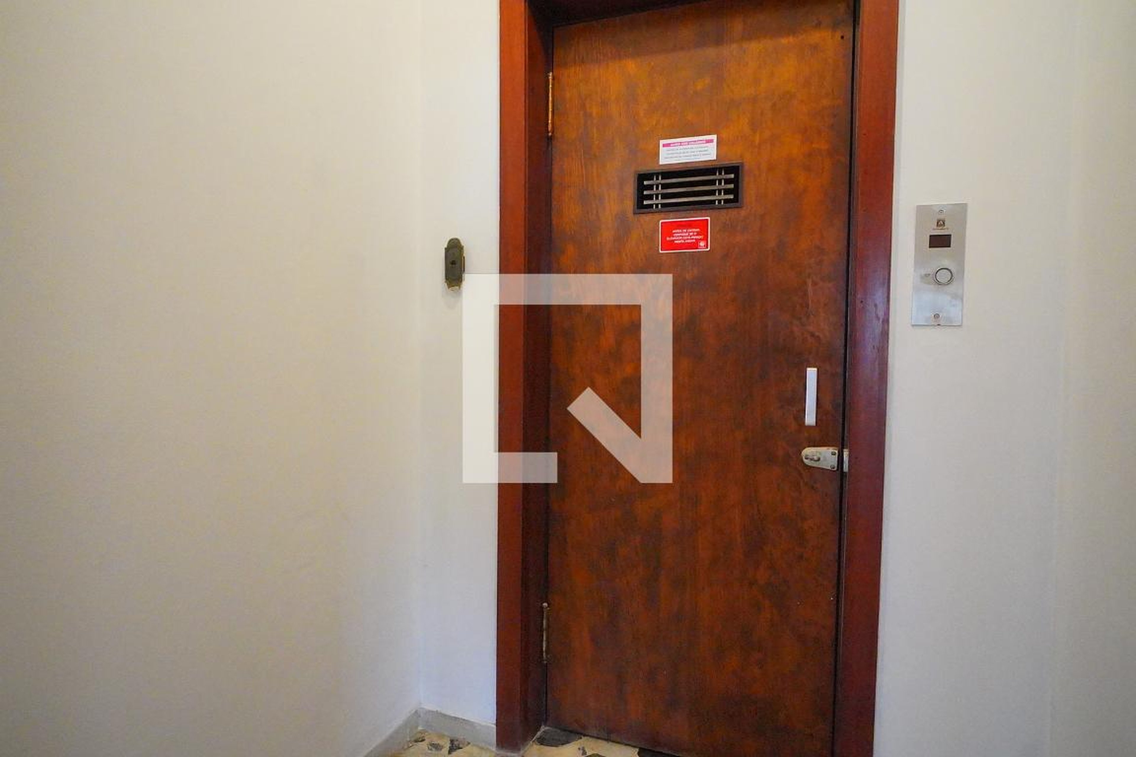 Elevador - Edifício São Sebastião