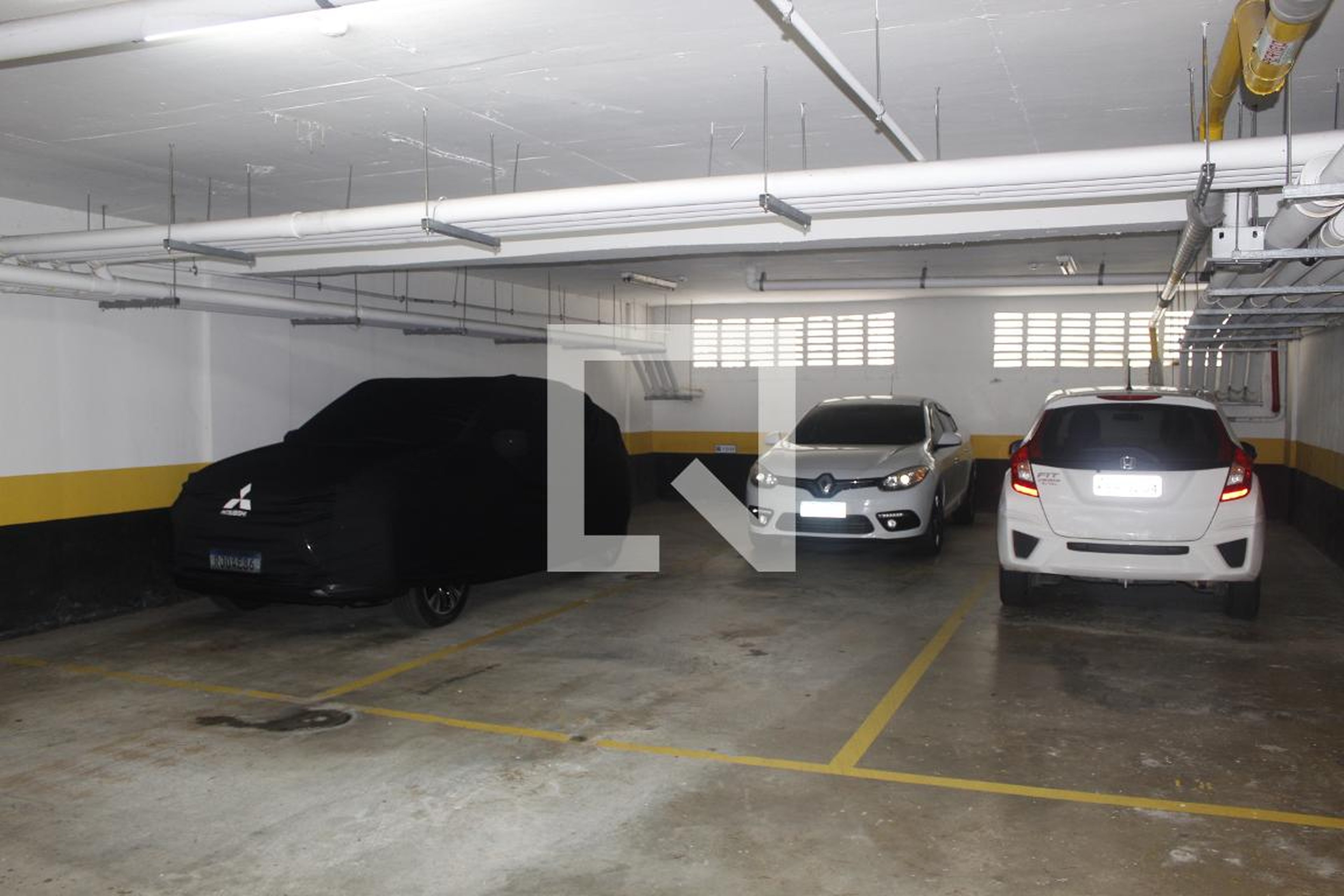 Estacionamento - Giverny