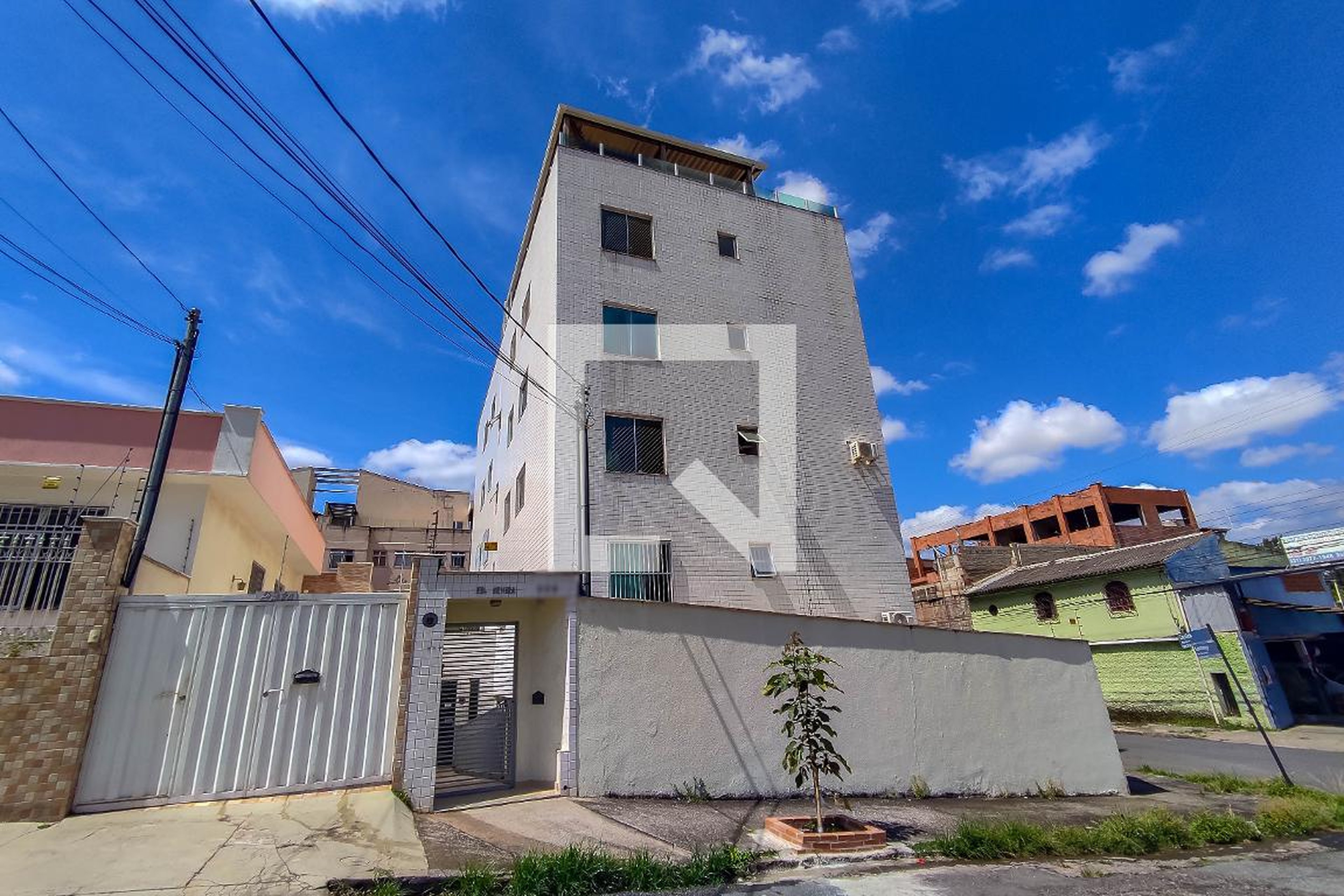 Fachada Edifício Genira