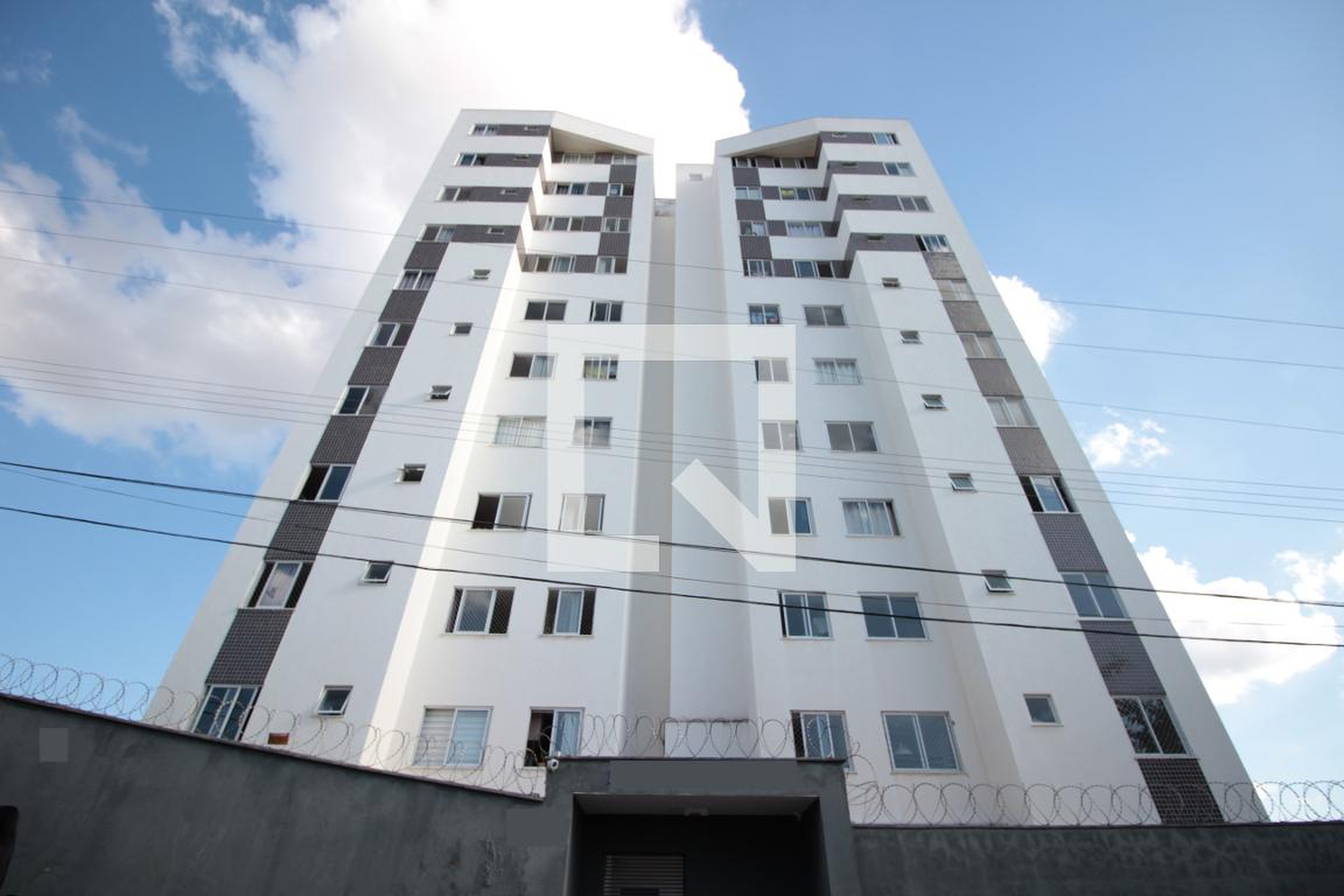 Fachada Residencial Monte Verde