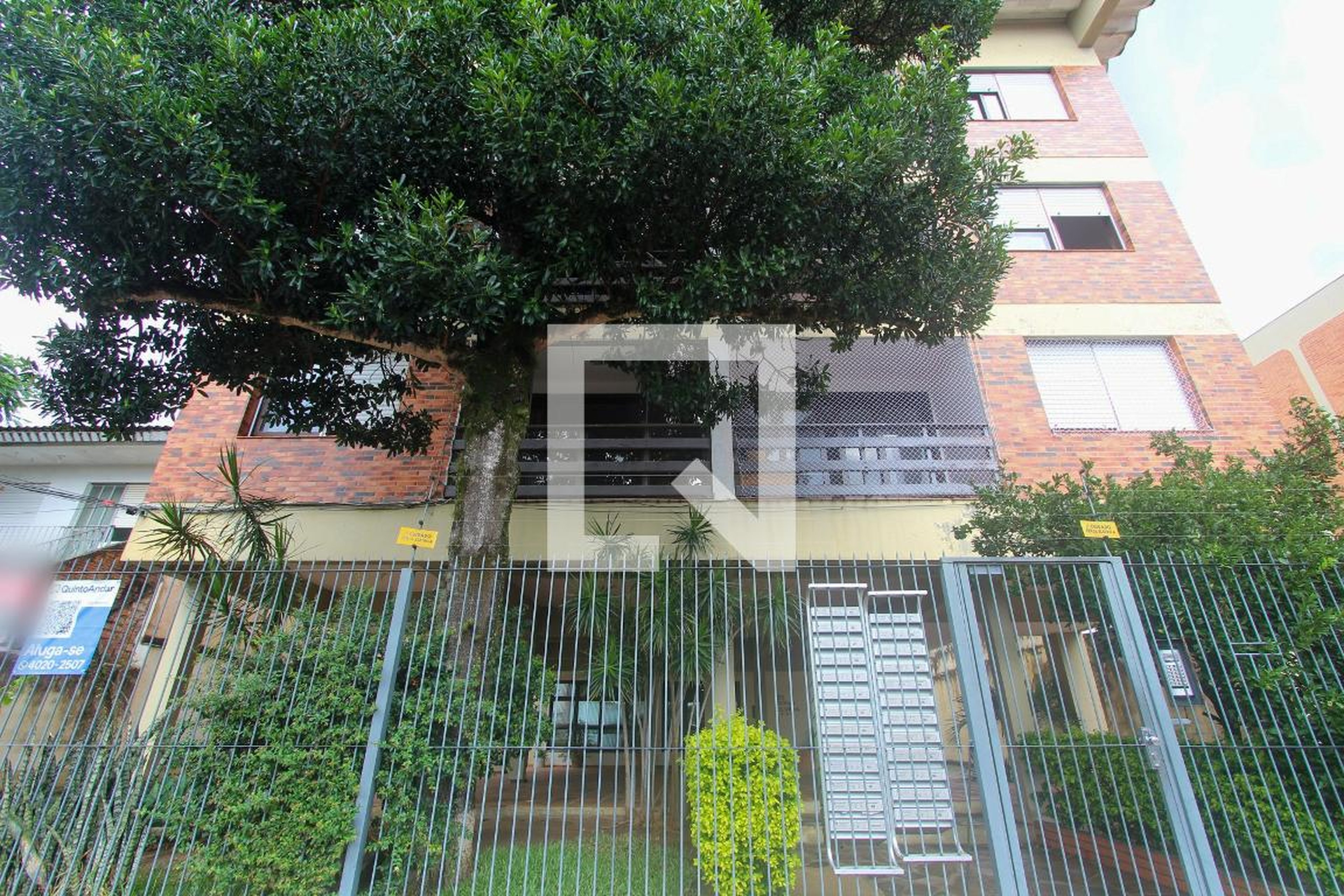 Fachada do Prédio Condomínio em Rua Barão de Bagé, 425