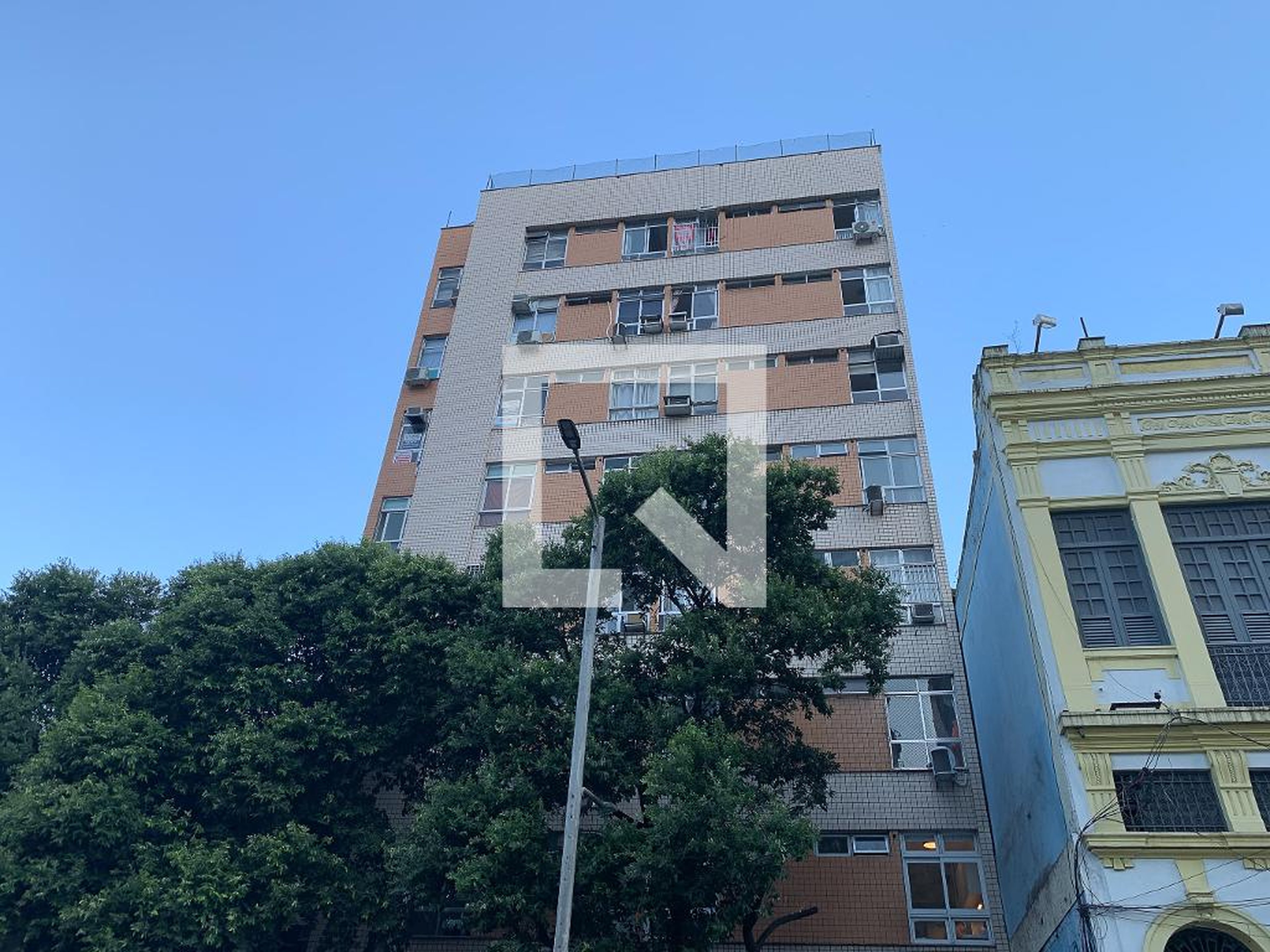 Fachada do Prédio Edifício Monza