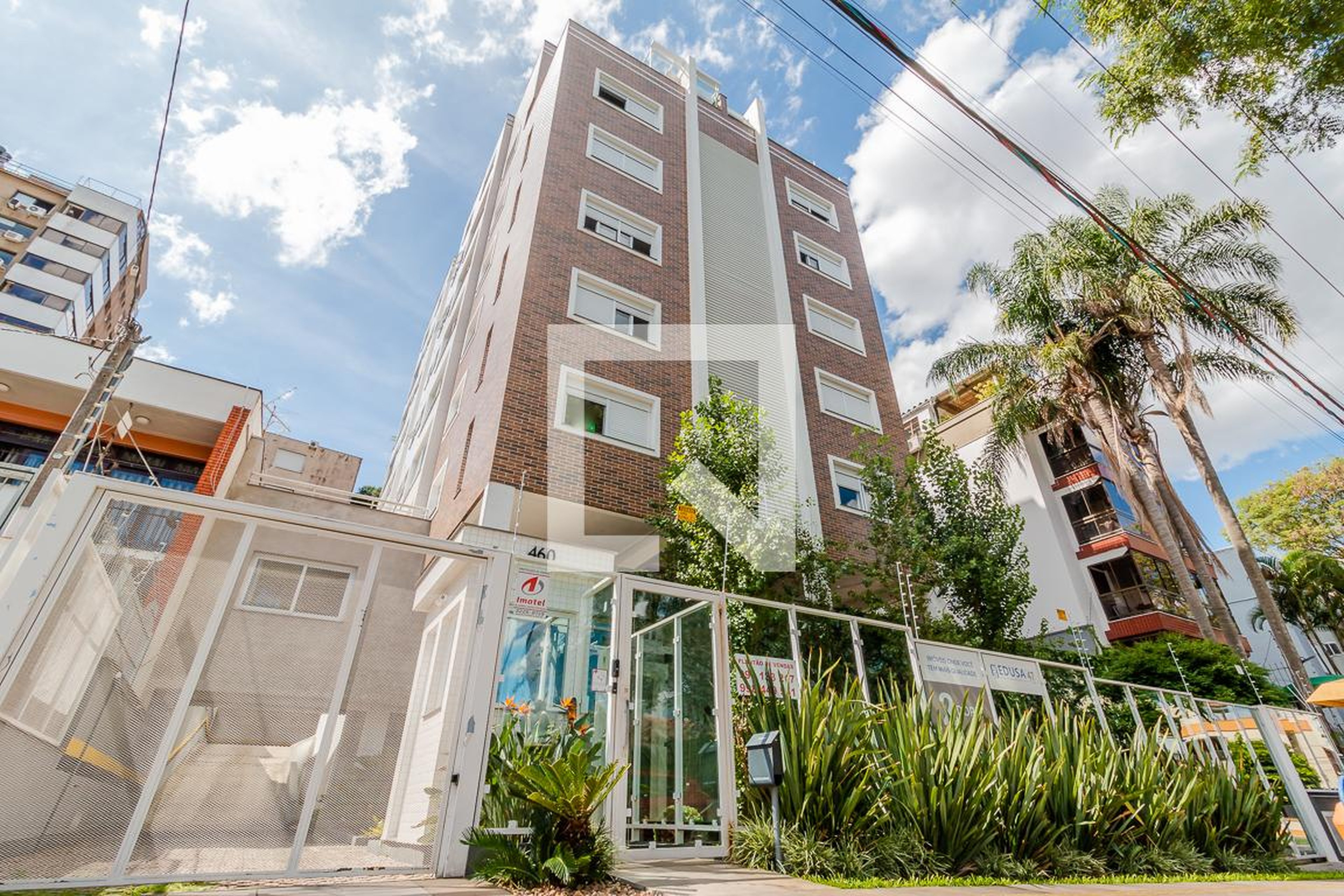 Fachada Condomínio Plaza Moreno