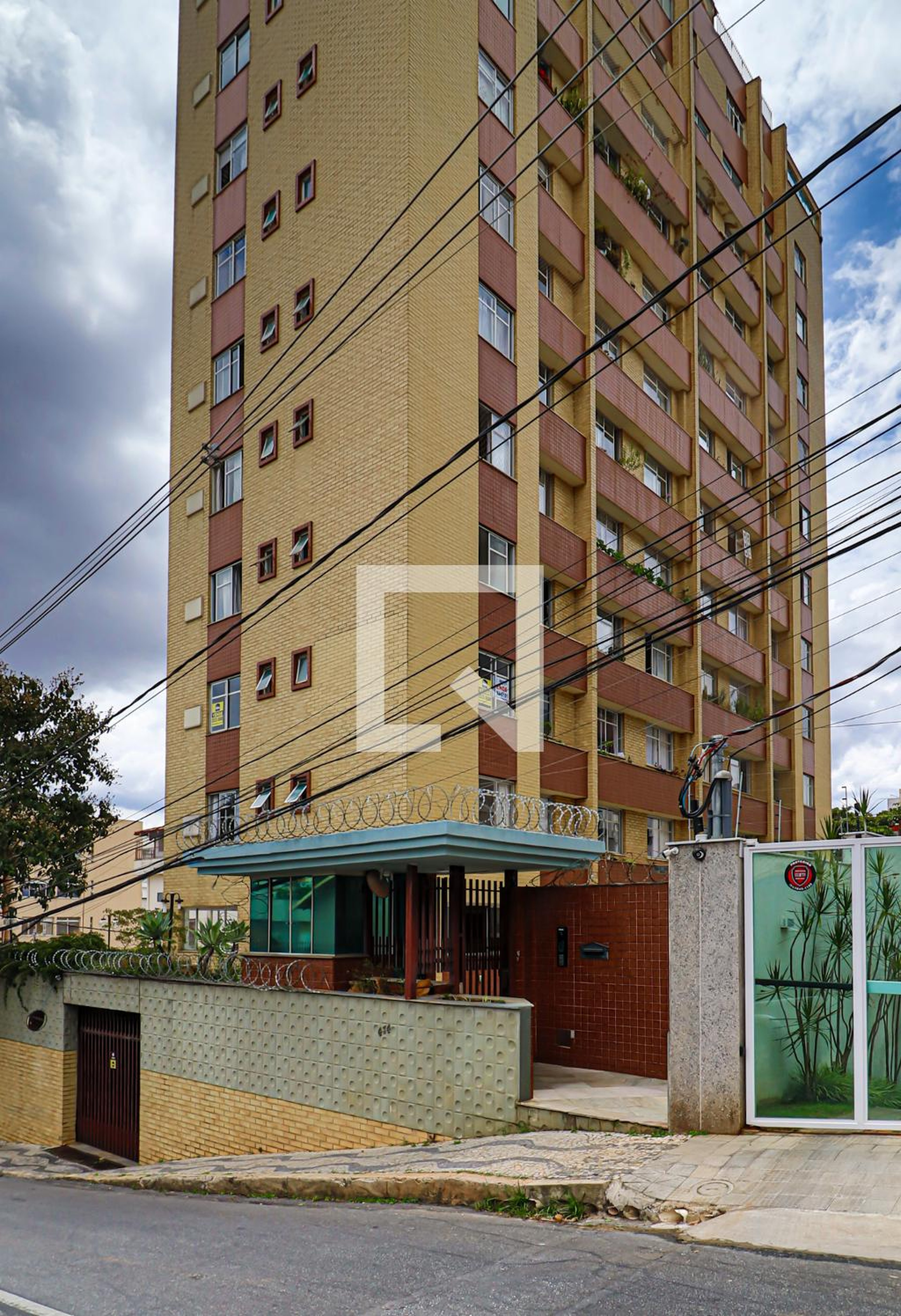 Fachada Condomínio Miguel Haddad