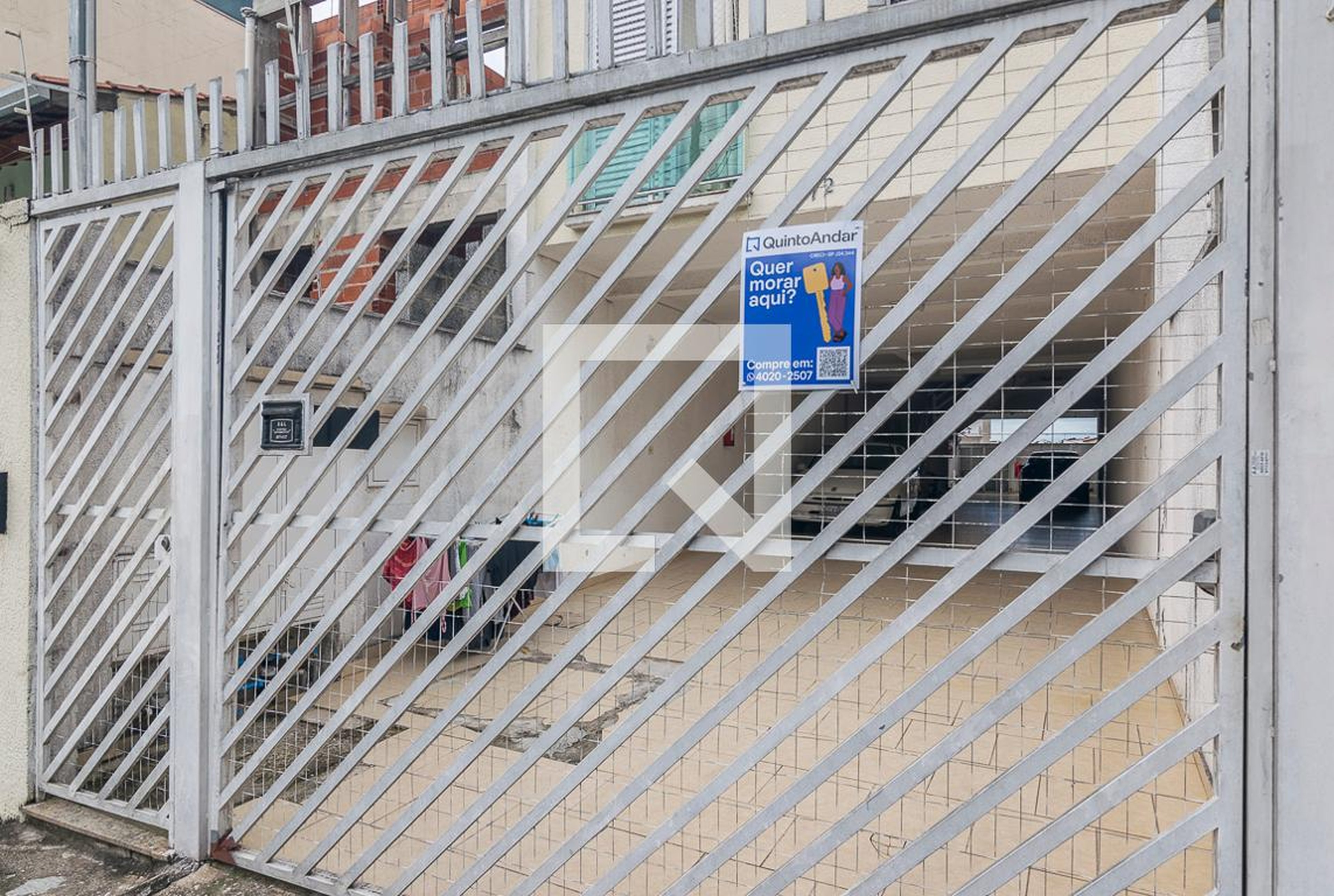 Fachada Condomínio em Rua Rogerio Giorgi, 772