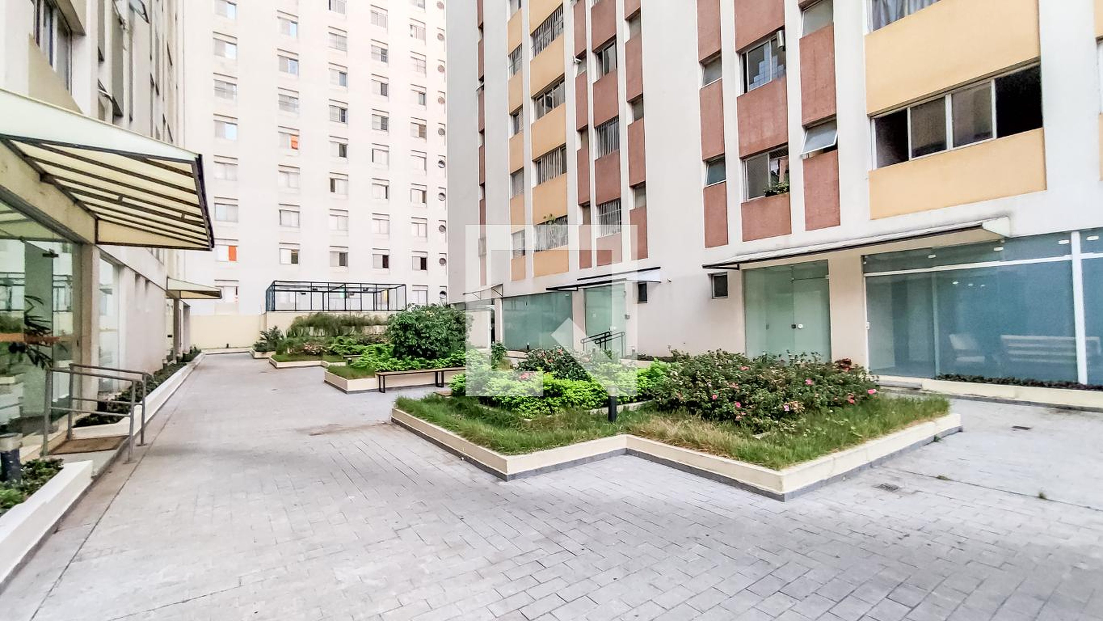 Area Comum - Edifício Orquídea e Papoula