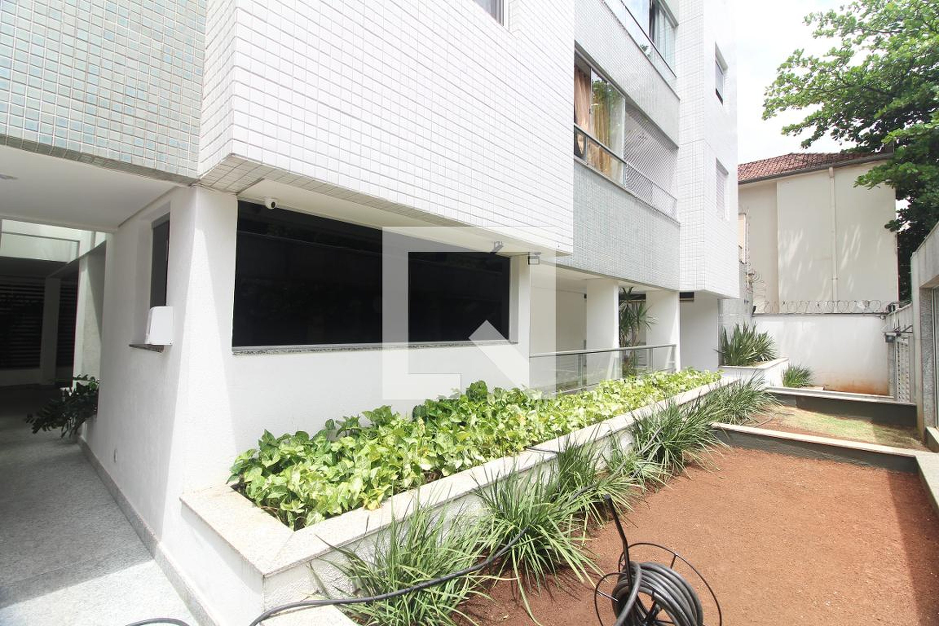 Fachada do Prédio Residencial Serra Negra