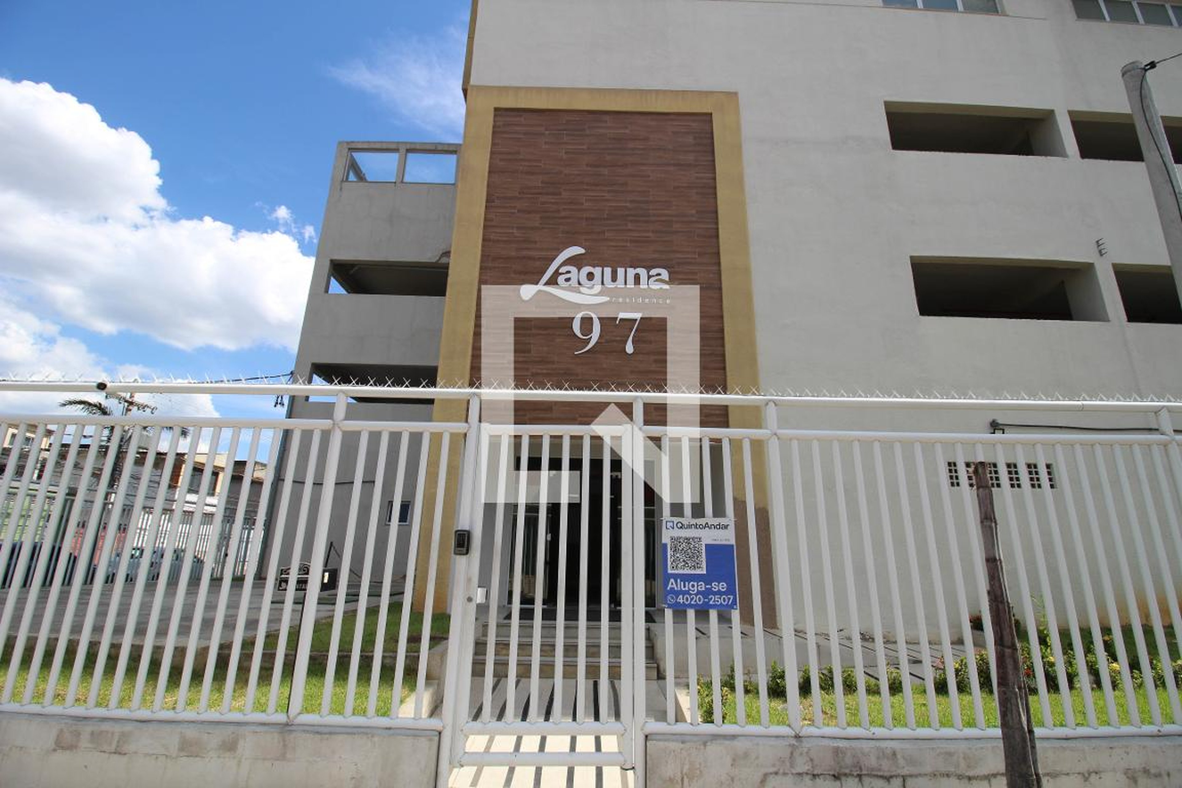 Fachada Condomínio Laguna Residencial