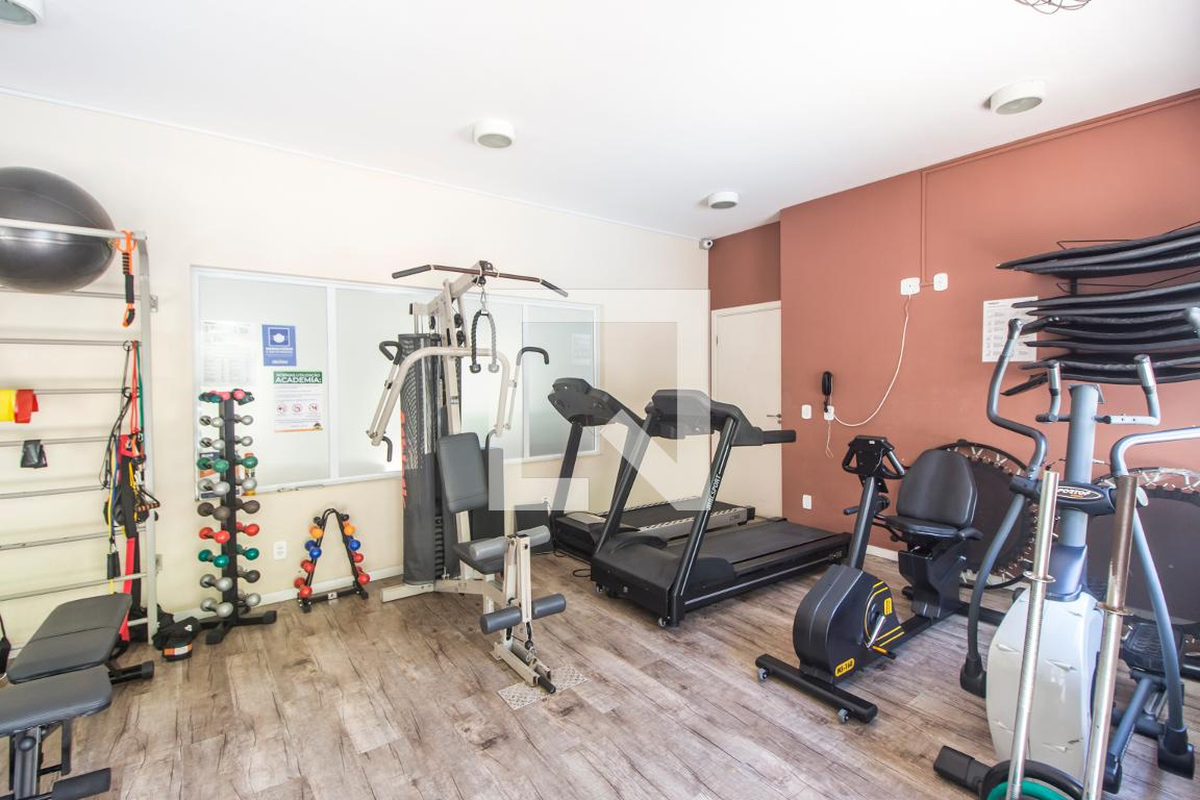 Academia - Ilhas do Mediterrâneo