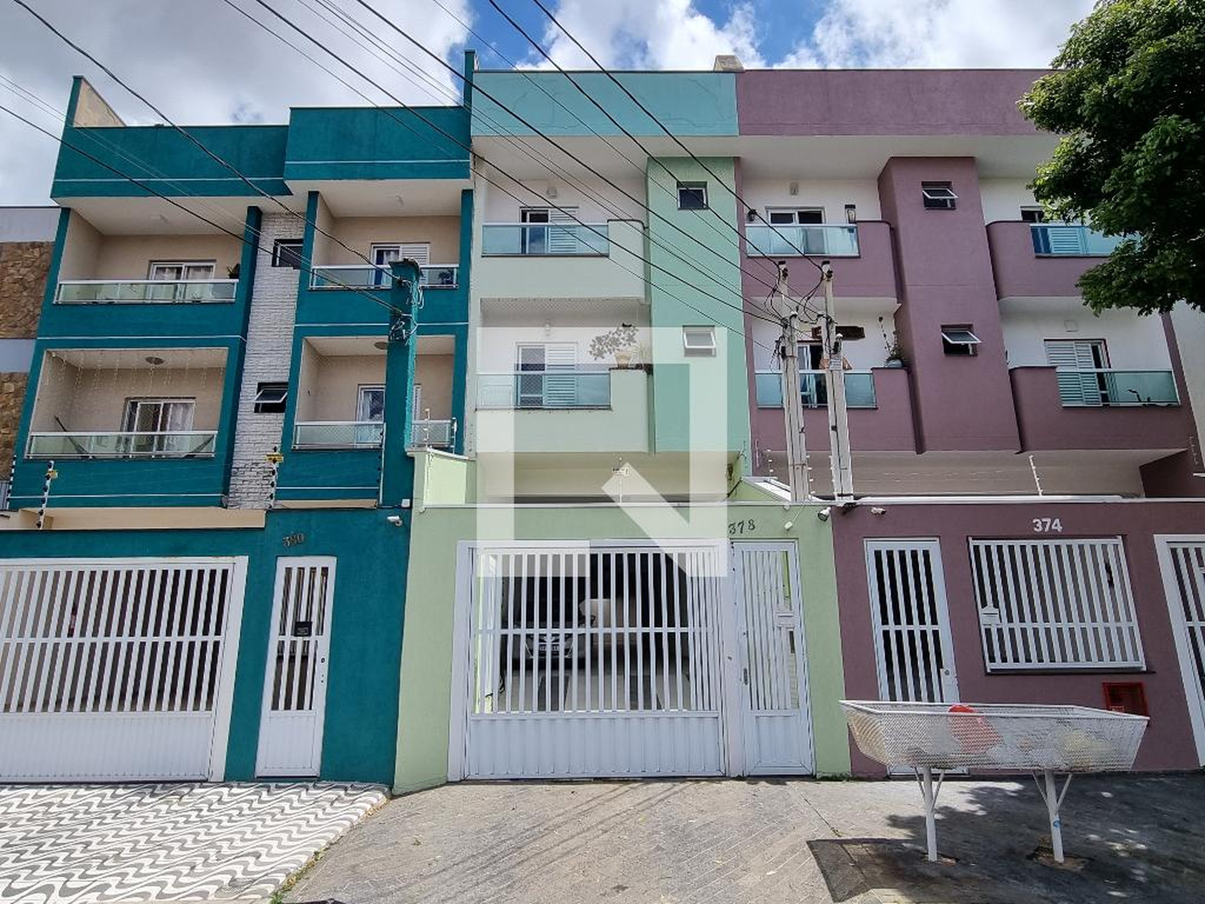 Fachada Condomínio em Rua Cisplatina, 378
