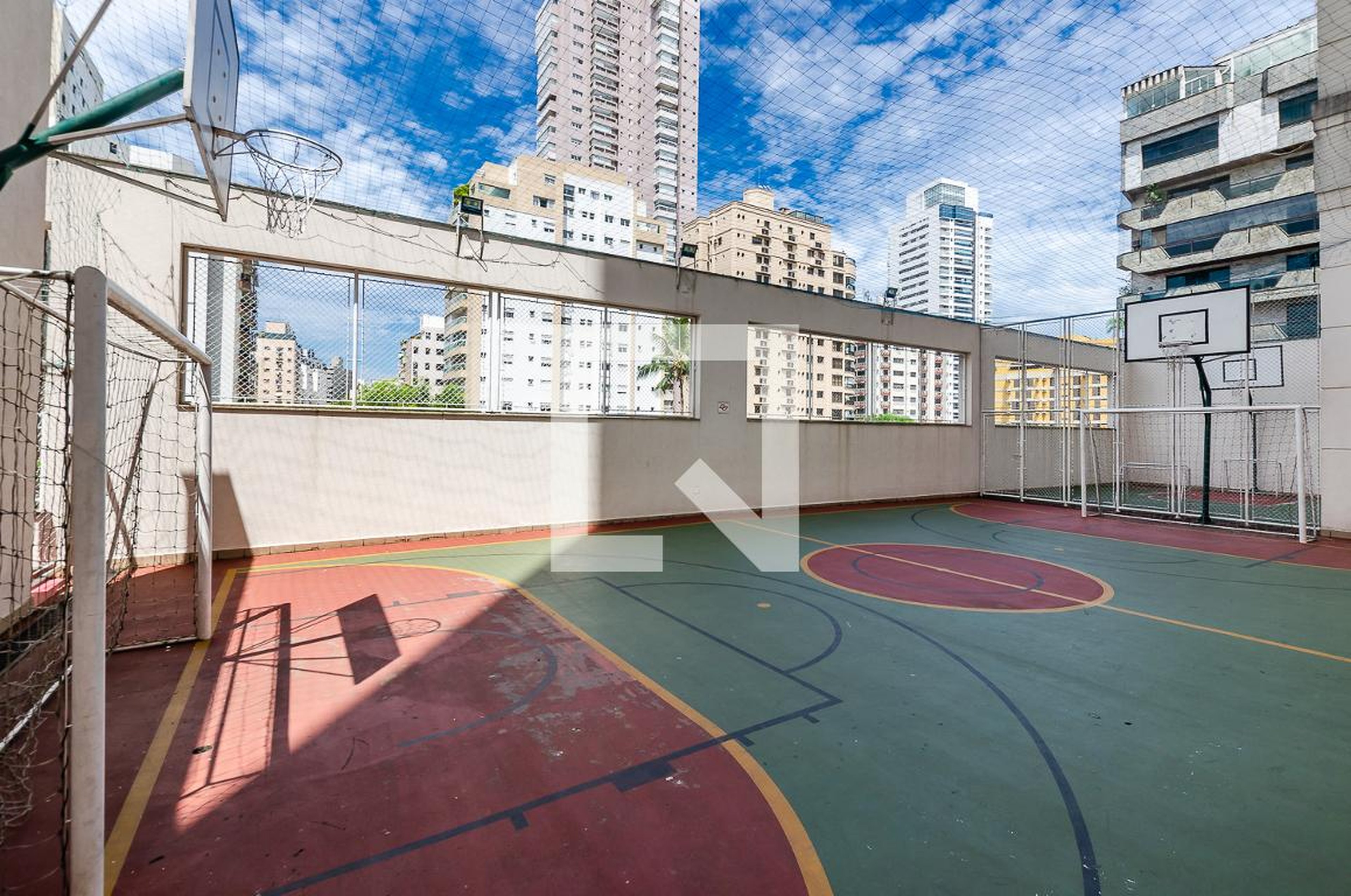 Quadra esportiva - Castell di Vila Rica