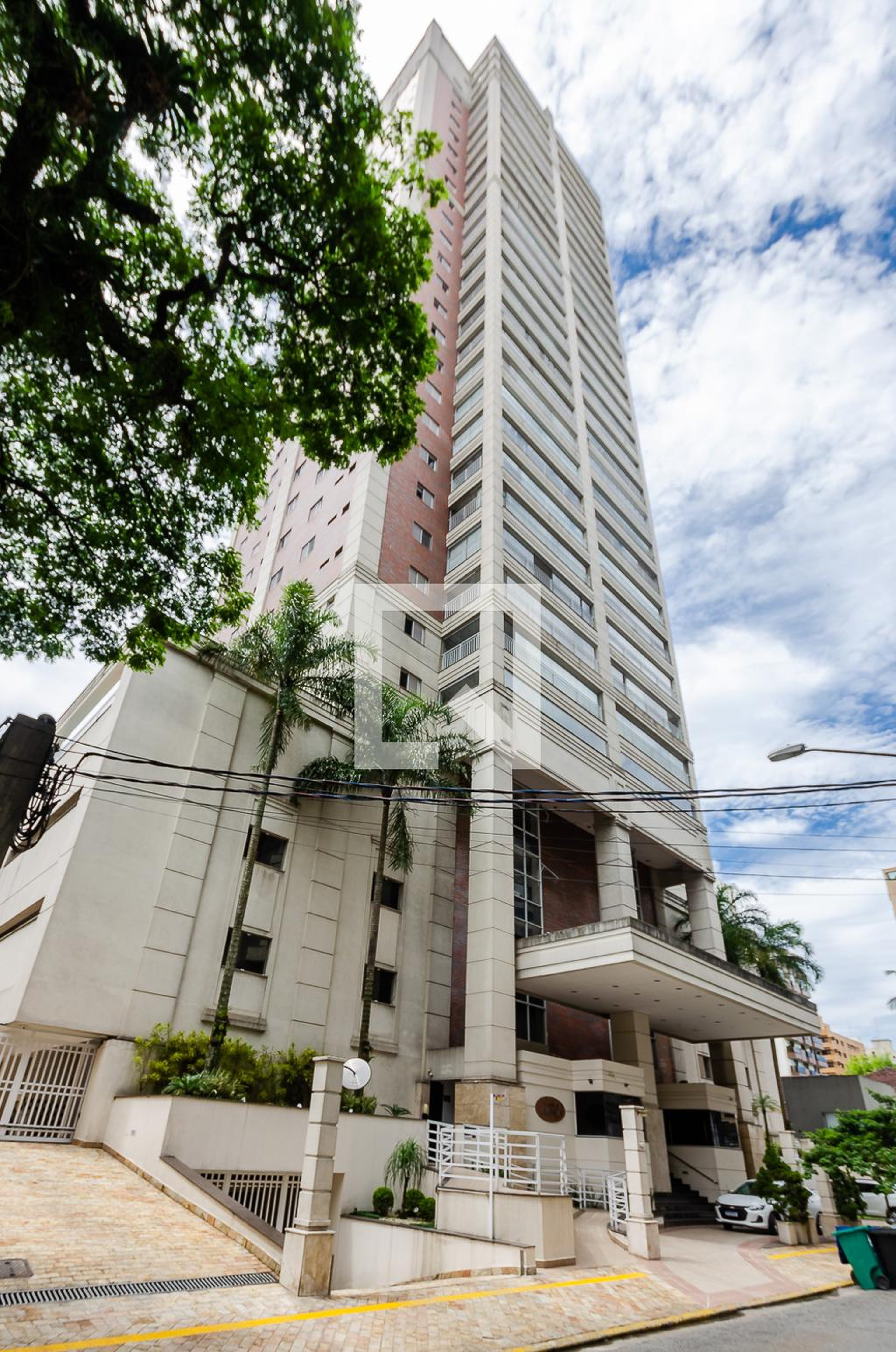 Fachada Condomínio Castell di Vila Rica