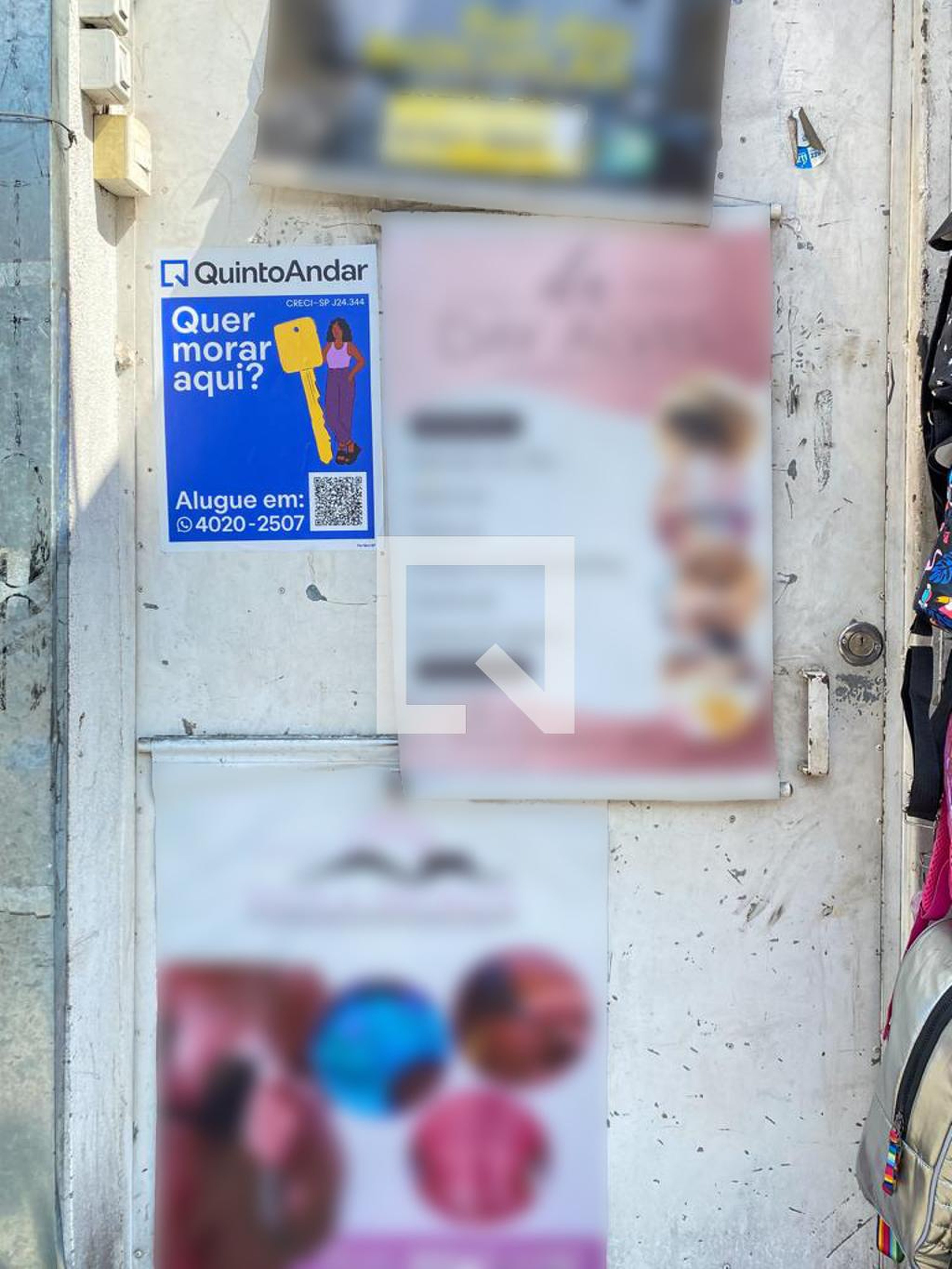 Fachada Condomínio em Avenida Yervant Kissajikian, 2080