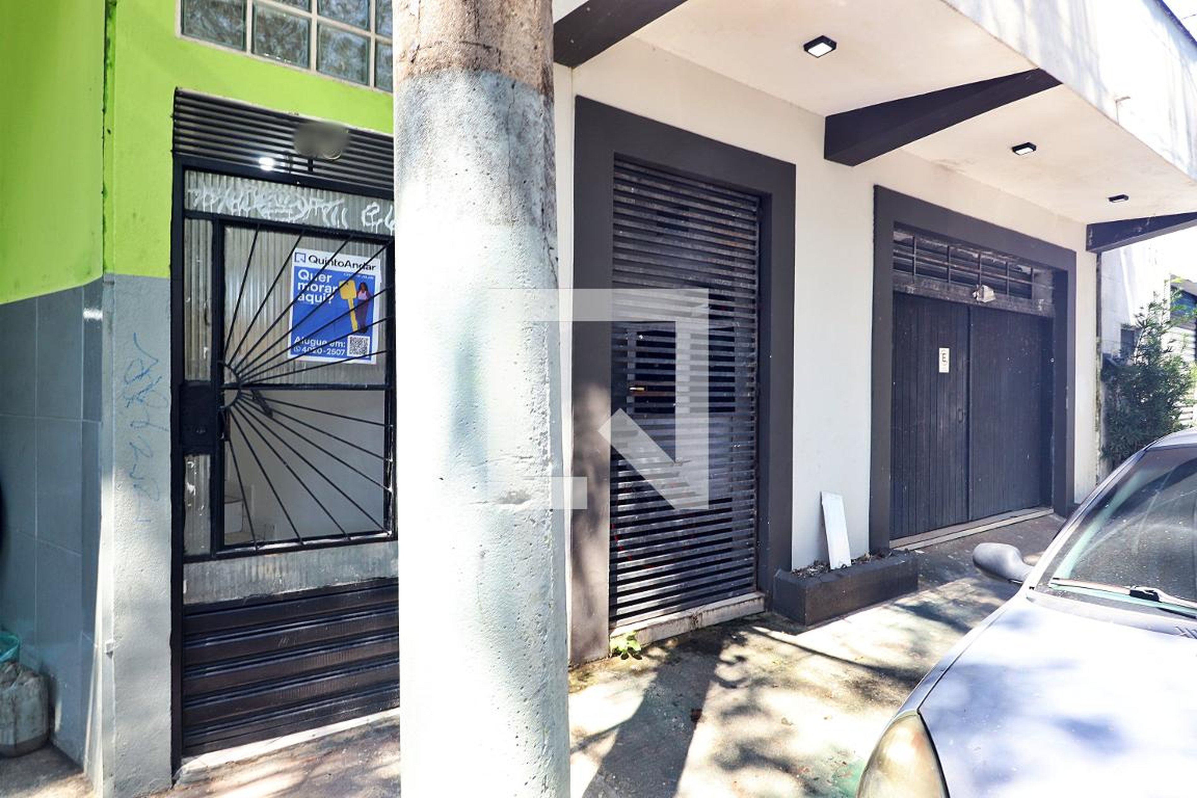 Fachada Condomínio em Alameda dos Pinheiros, 83