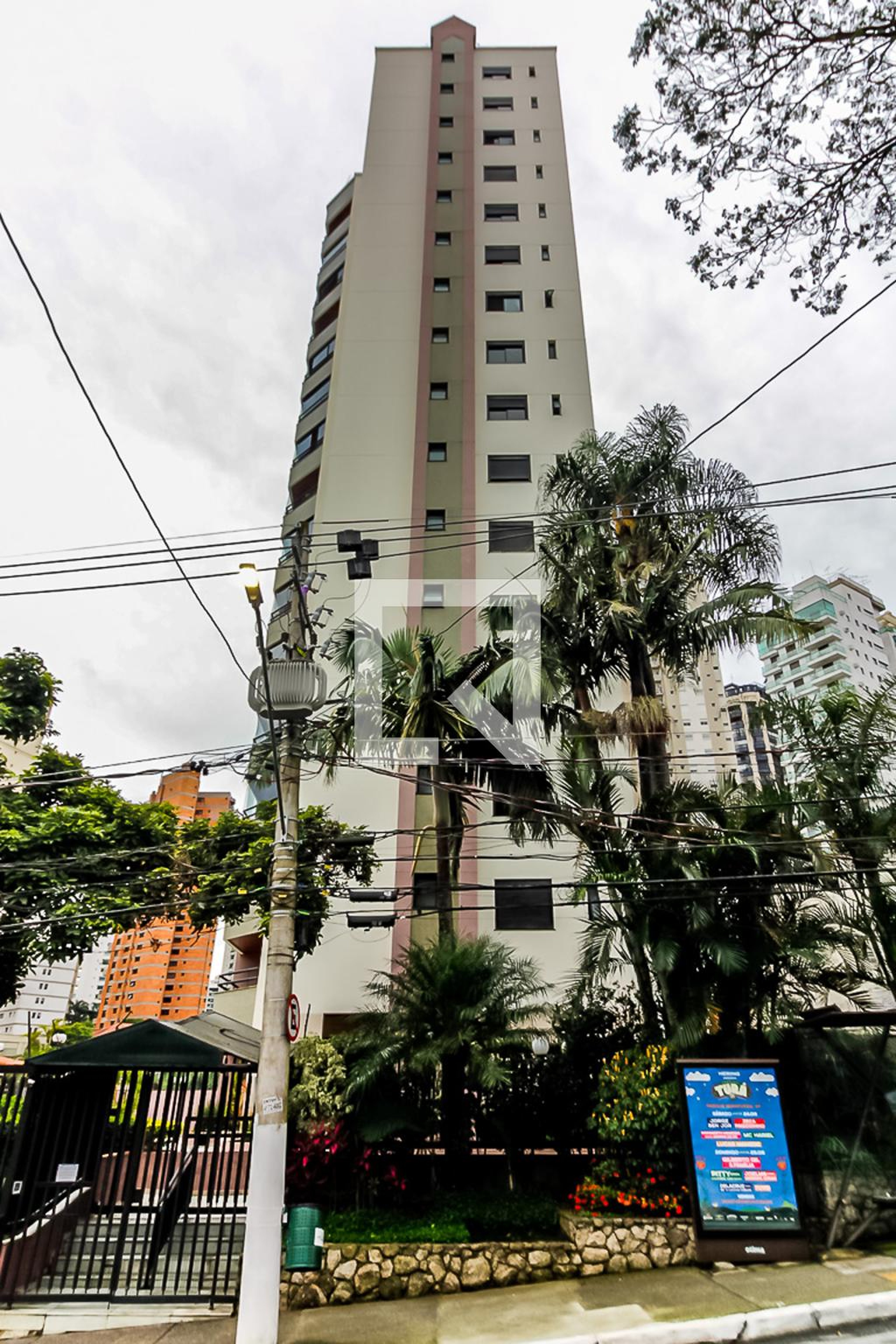 Fachada do Condomínio Edifício Kalium