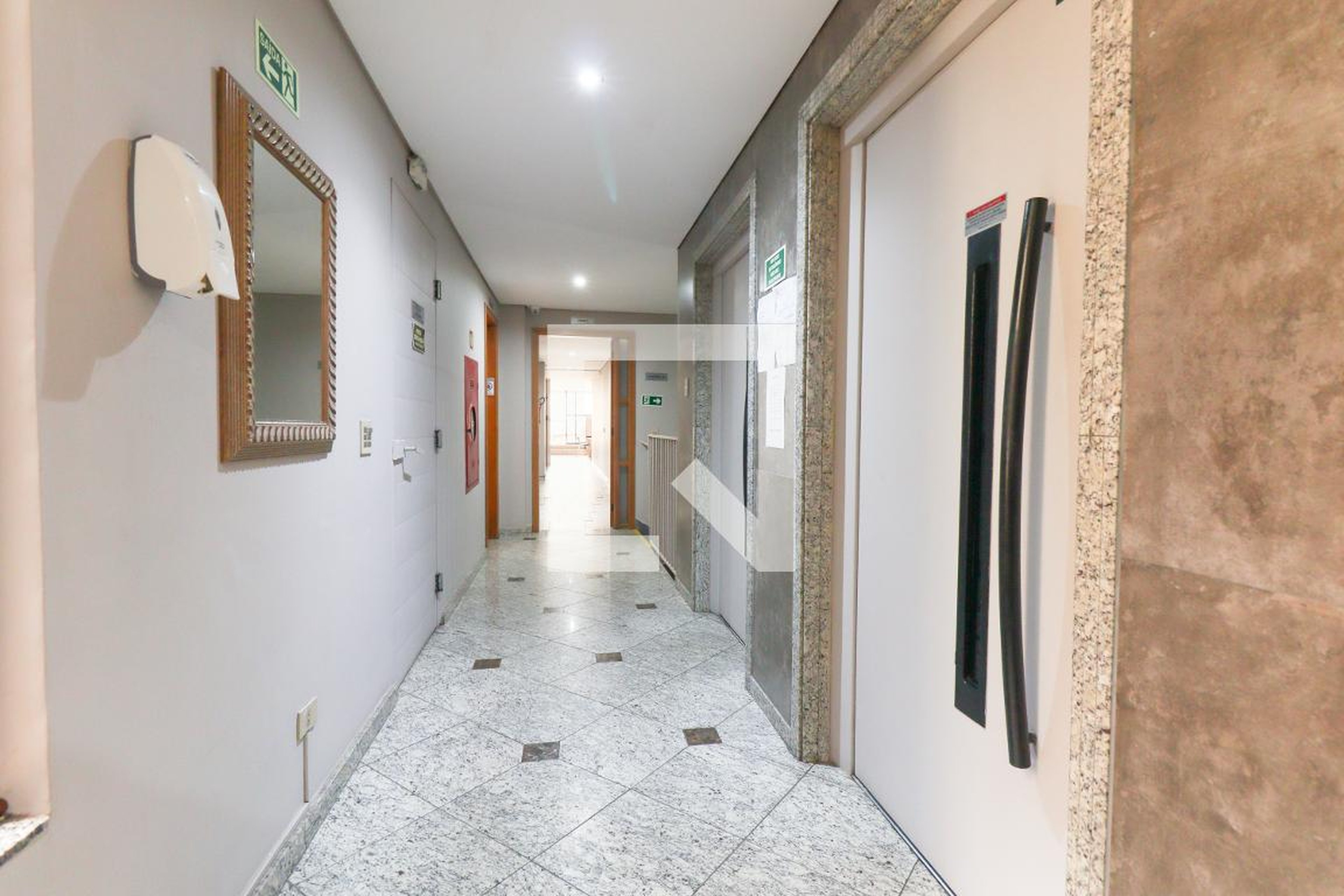 Hall - Edifício Virmond