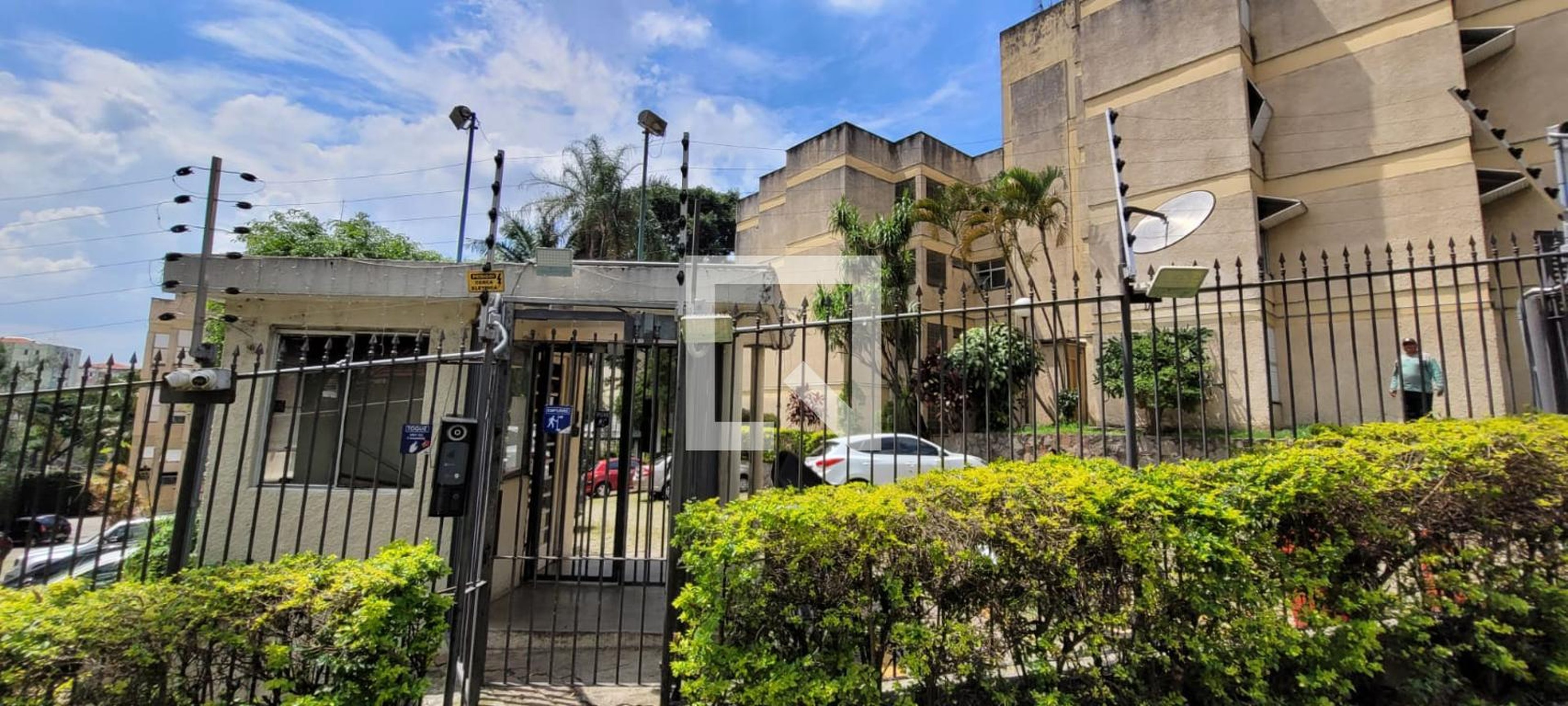 Fachada Condomínio Arpoador