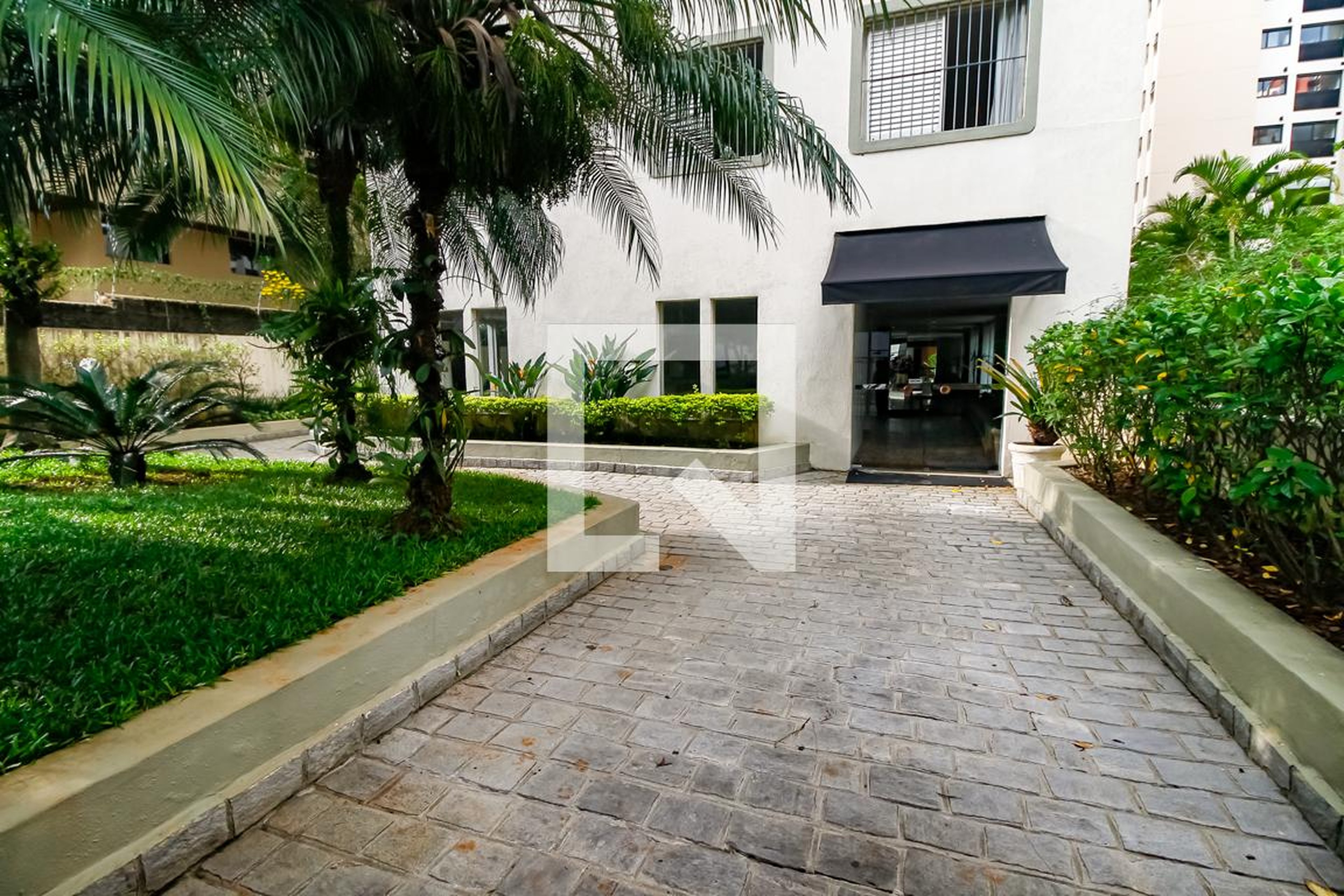 Entrada do Prédio - Edifício Visconde Alamein