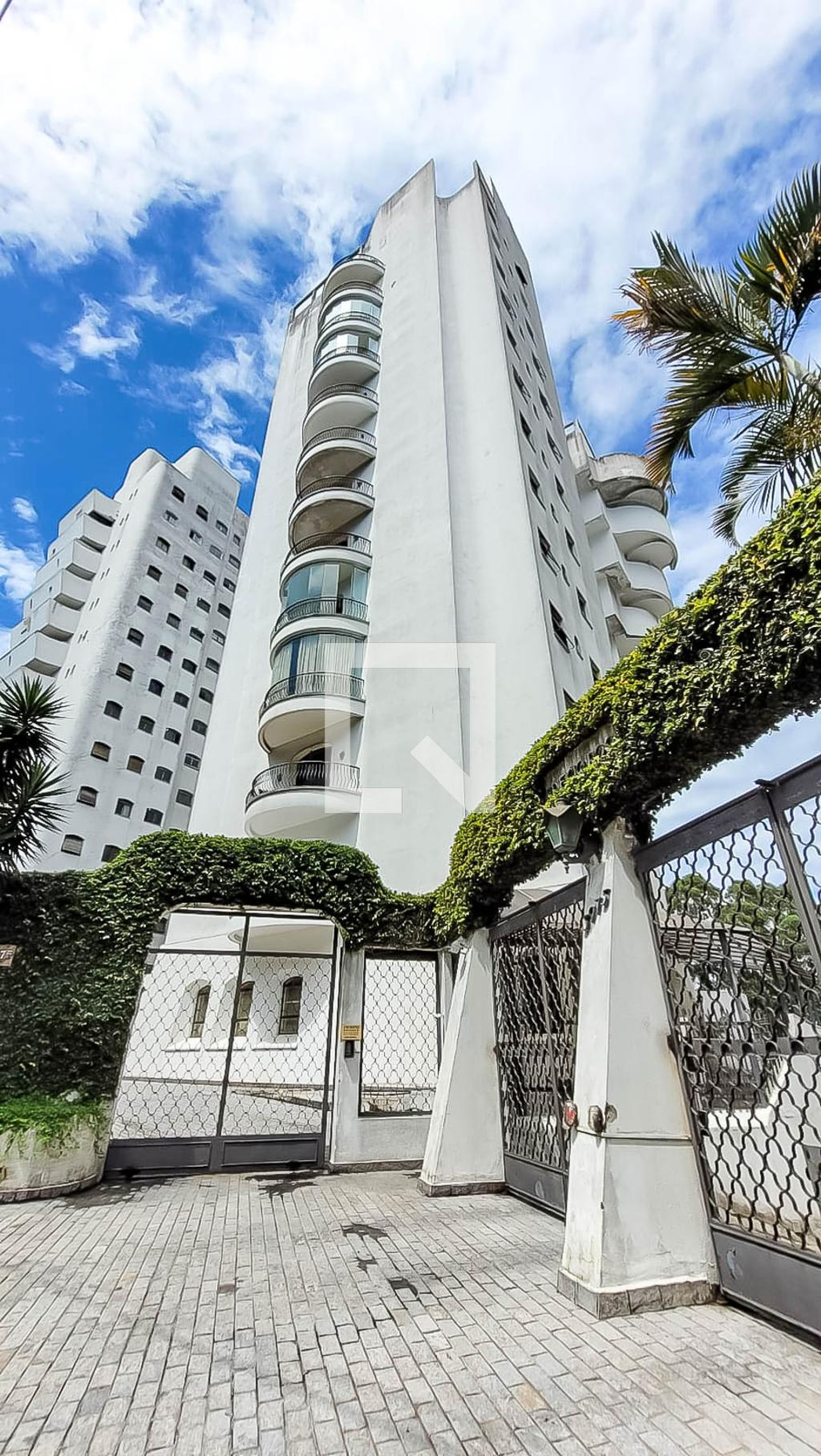 Fachada Condomínio Roof