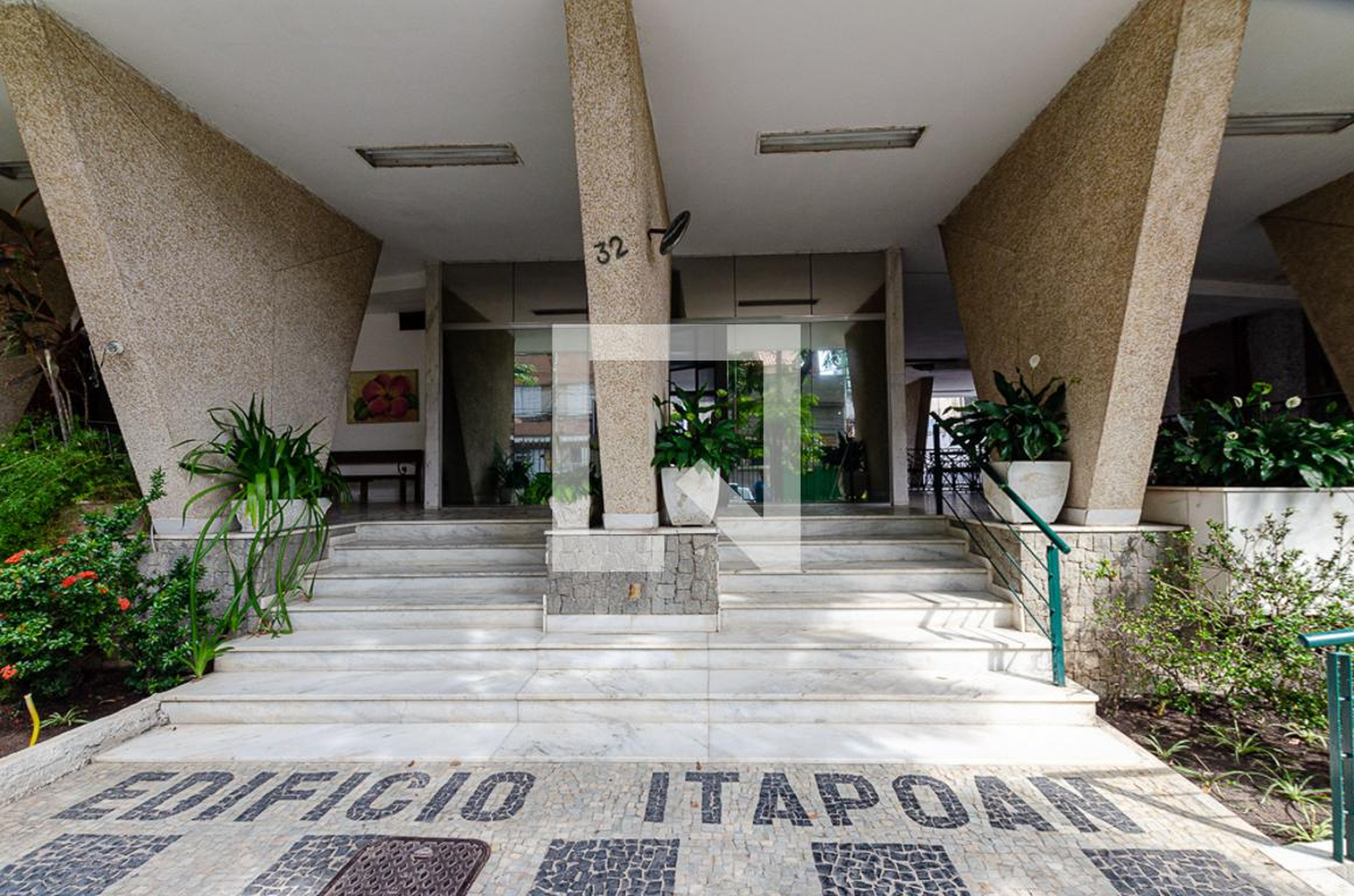 Entrada - Itapoan