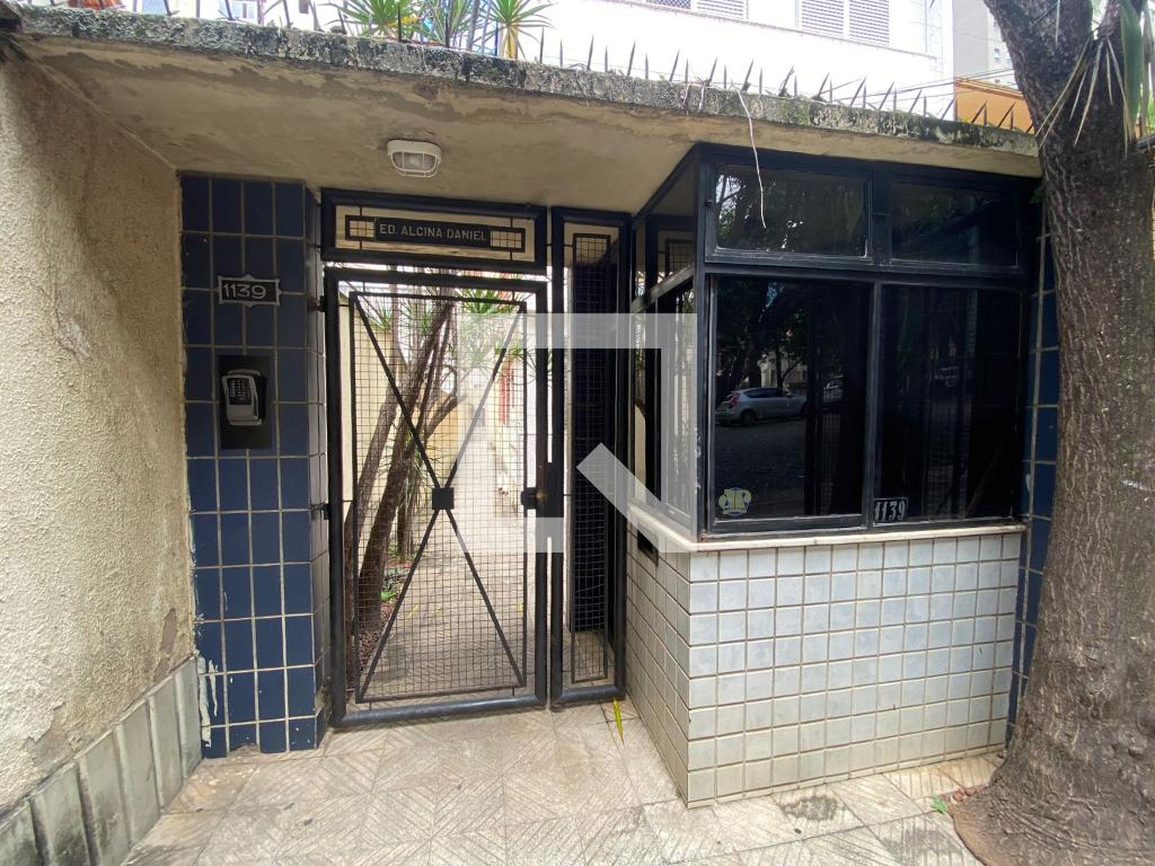 Fachada Condomínio em Rua dos Aimorés, 1139