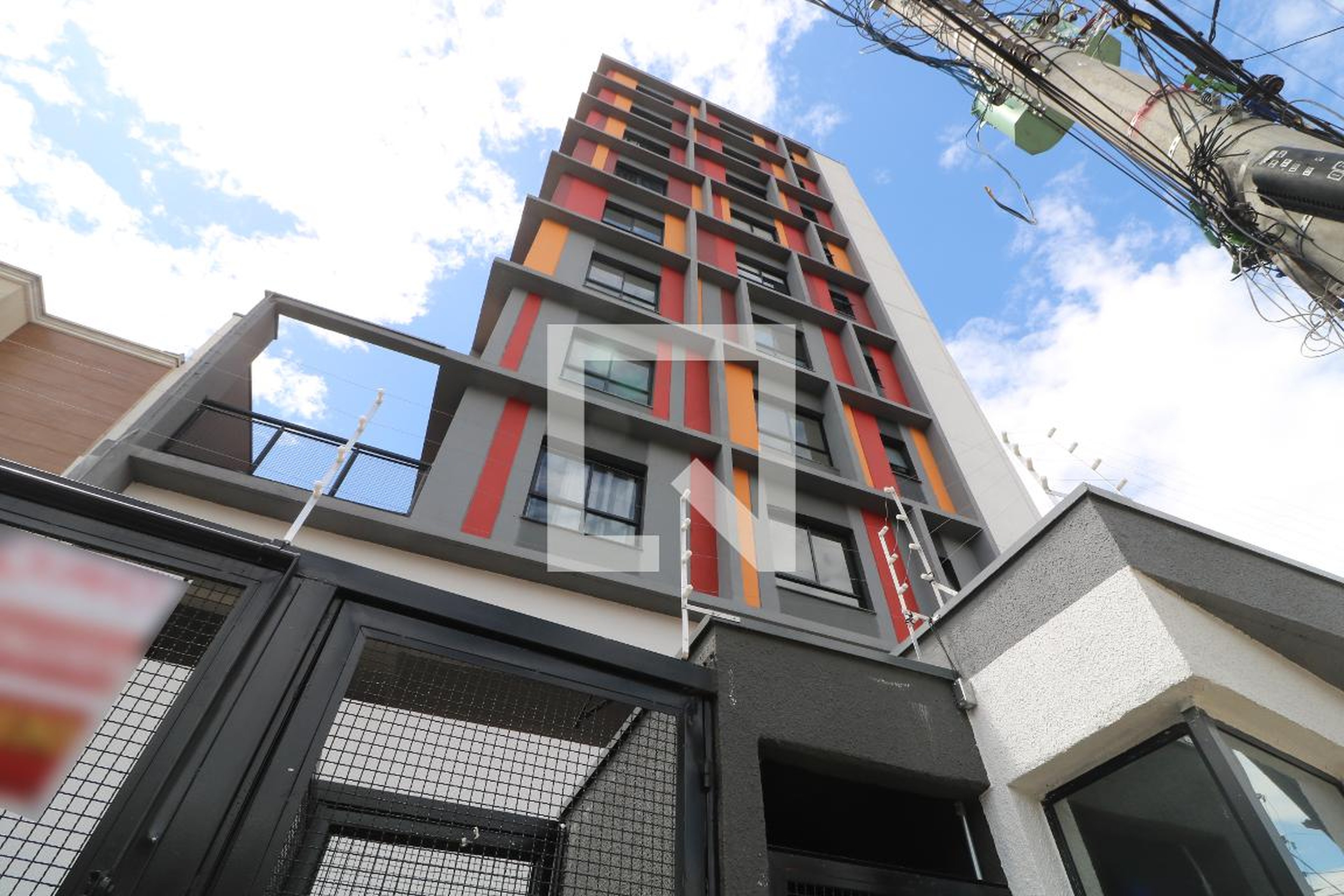 Fachada do Prédio Condomínio Red 47